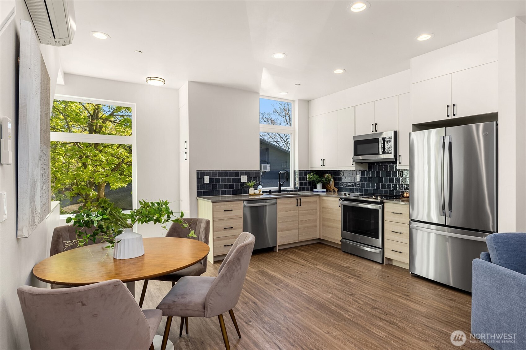 1715 17th Avenue Property Photo 8