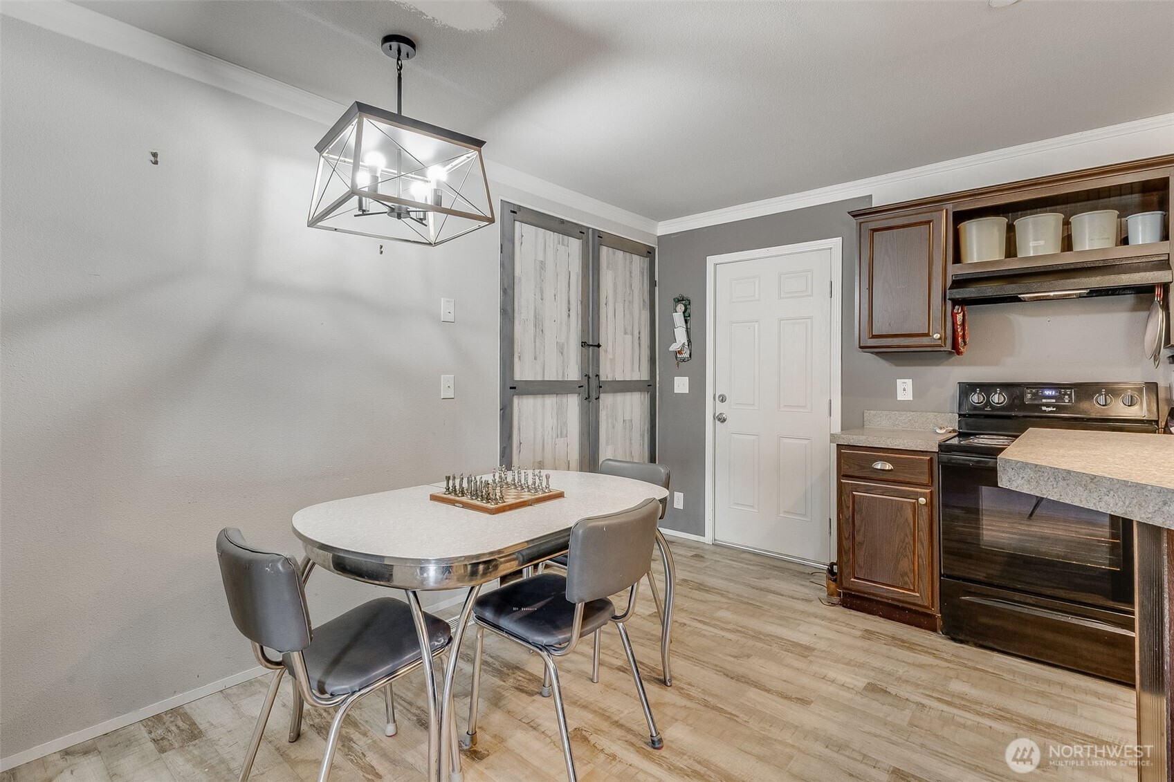 30611 6th Avenue Ct Property Photo 5