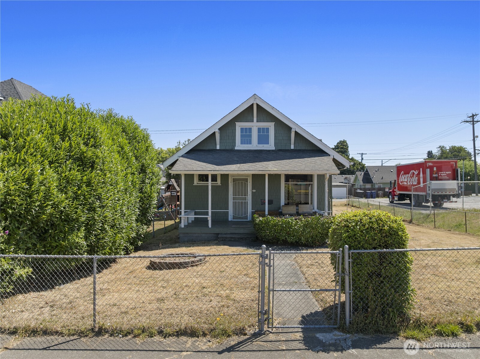 3731 S L Street Property Photo 1