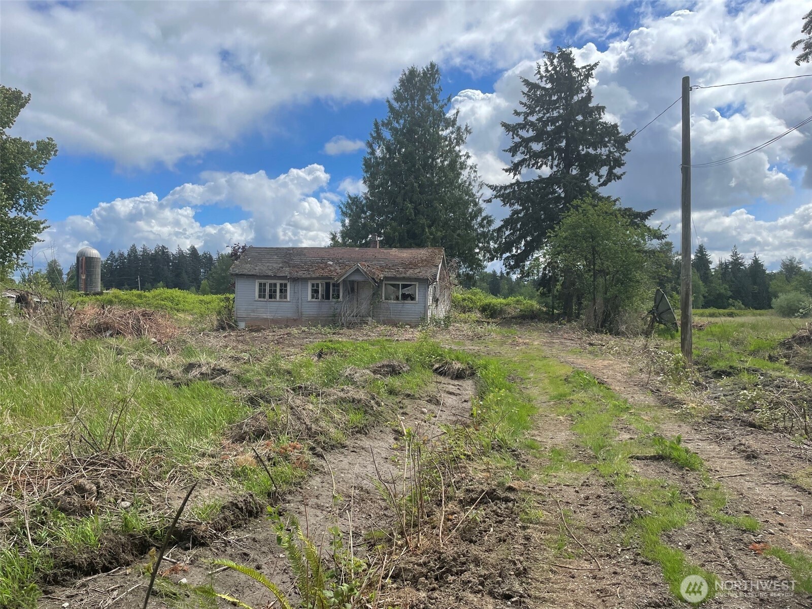 9924 Markworth Road Property Photo 1
