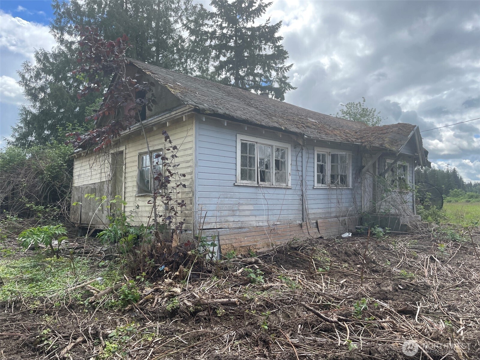 9924 Markworth Road Property Photo 6
