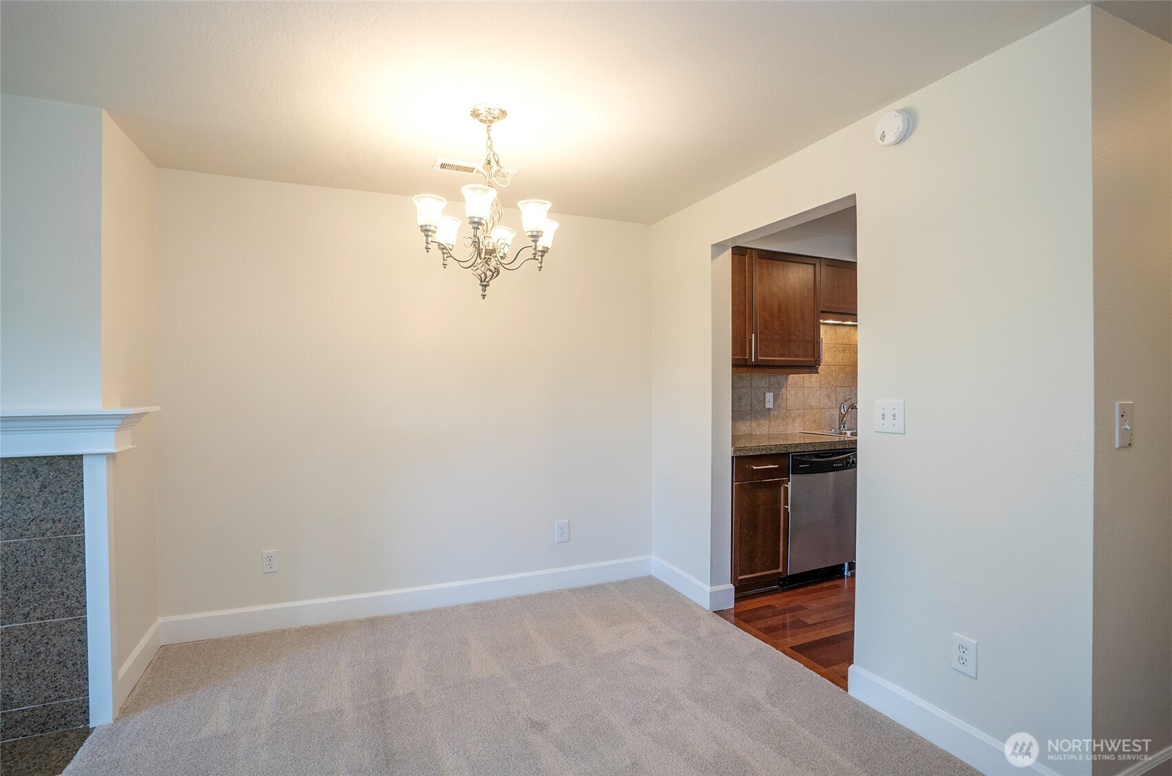 5702 N 33rd Street 18b Property Photo 9