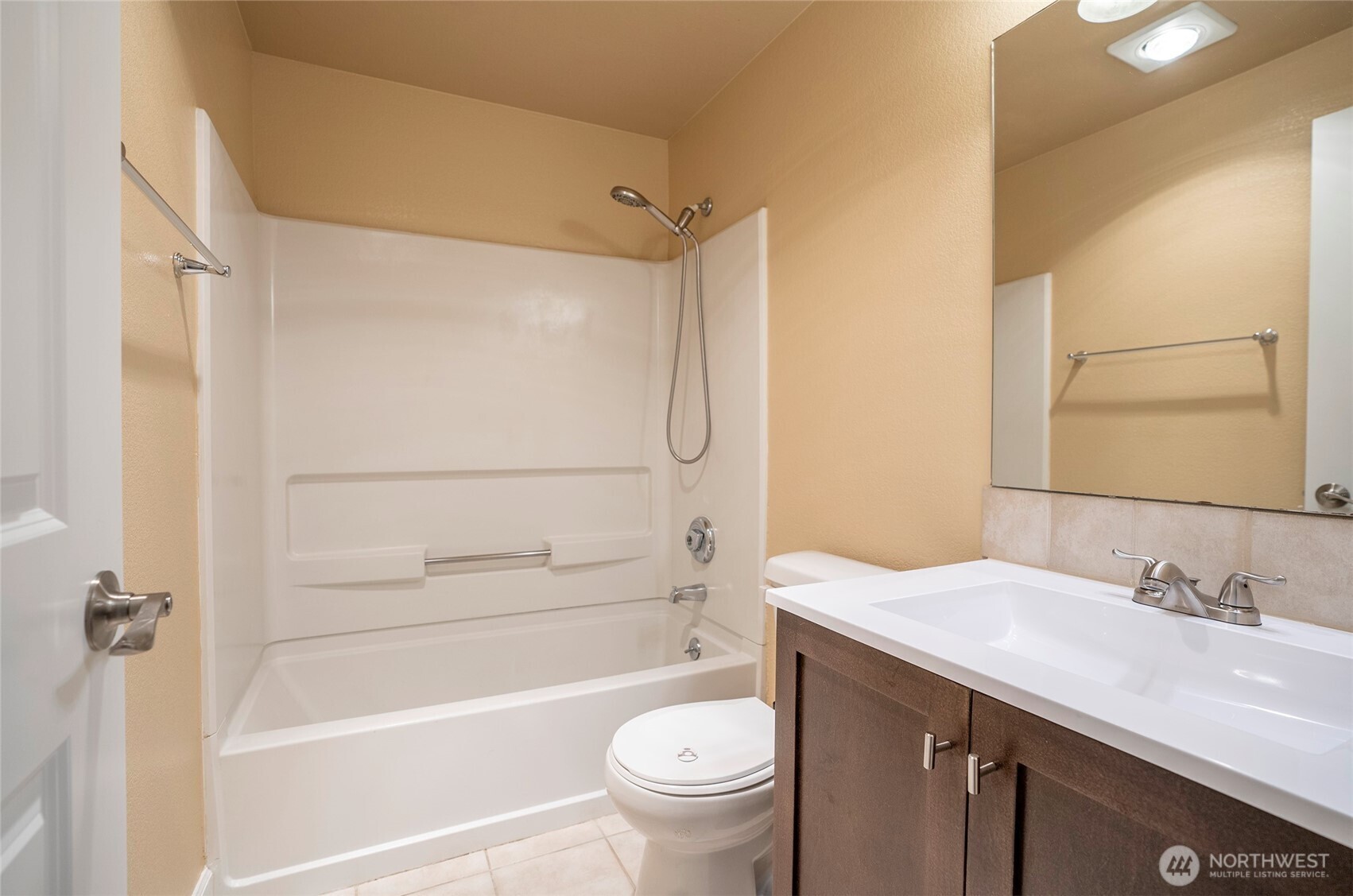 5702 N 33rd Street 18b Property Photo 19