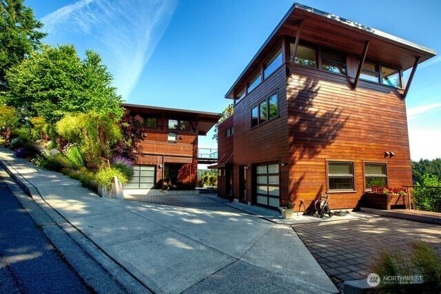 630 Harrison Street Property Photo 5