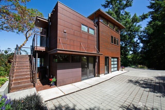 630 Harrison Street Property Photo 13