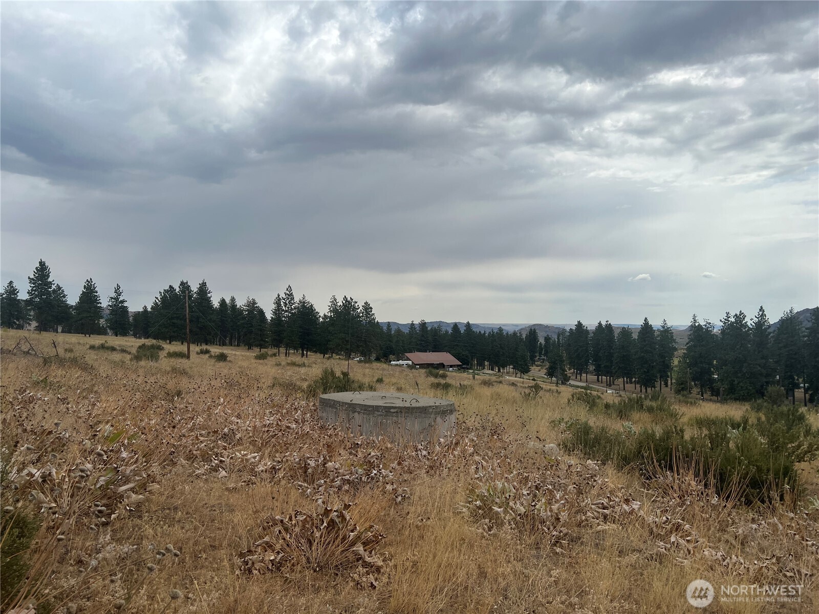 10 Landers Road Property Photo 11