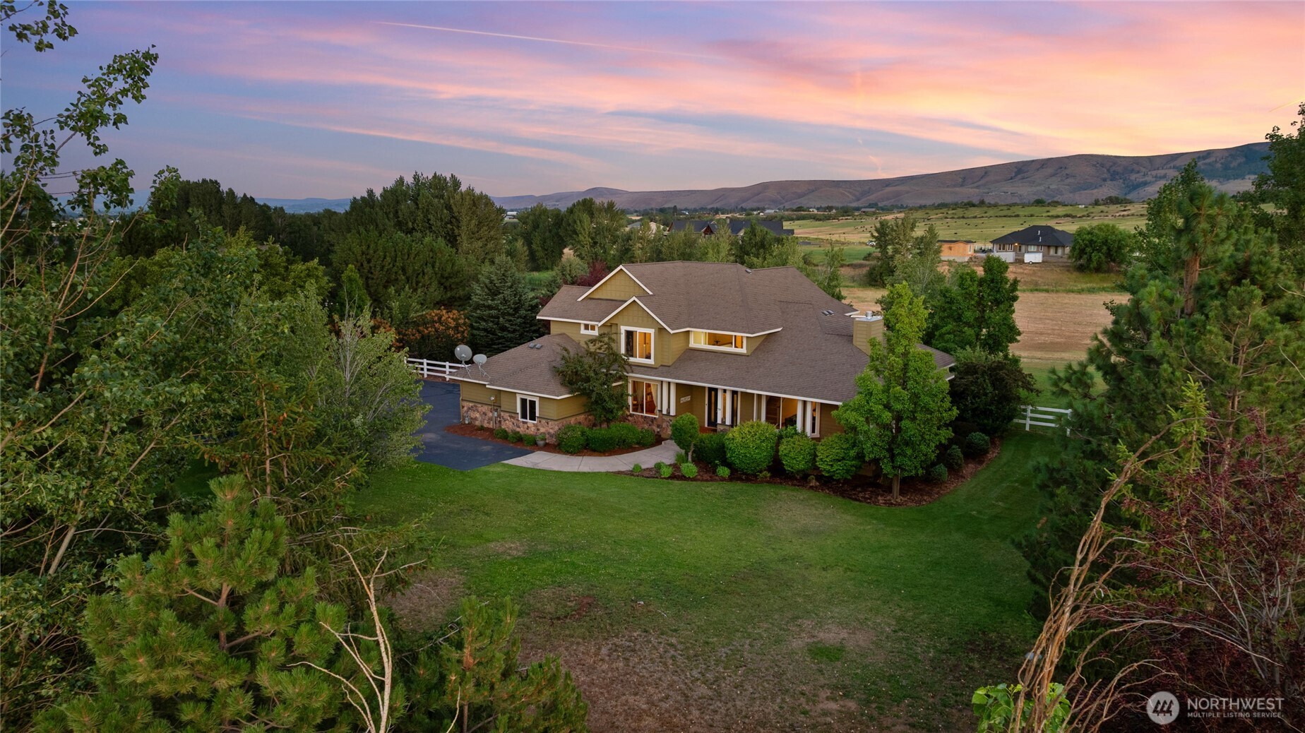 70 Majestic Heights Drive Property Photo 37