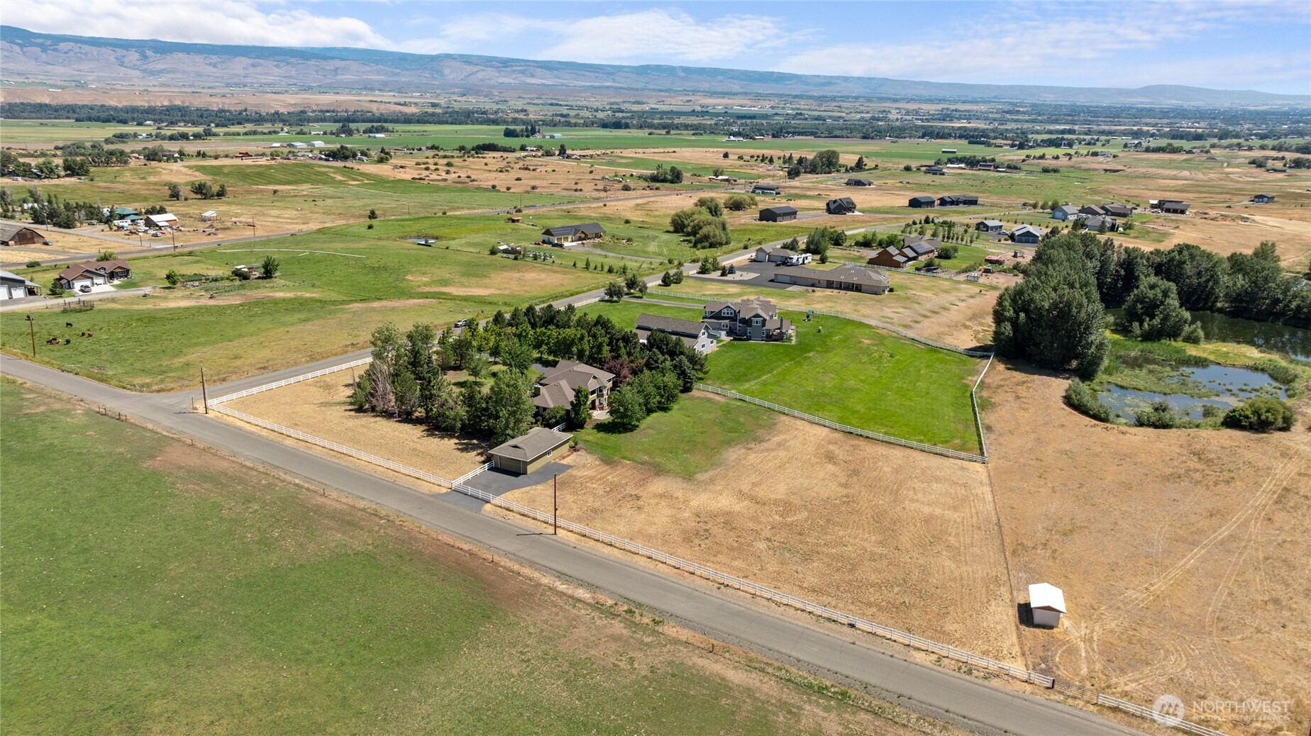 70 Majestic Heights Drive Property Photo 39