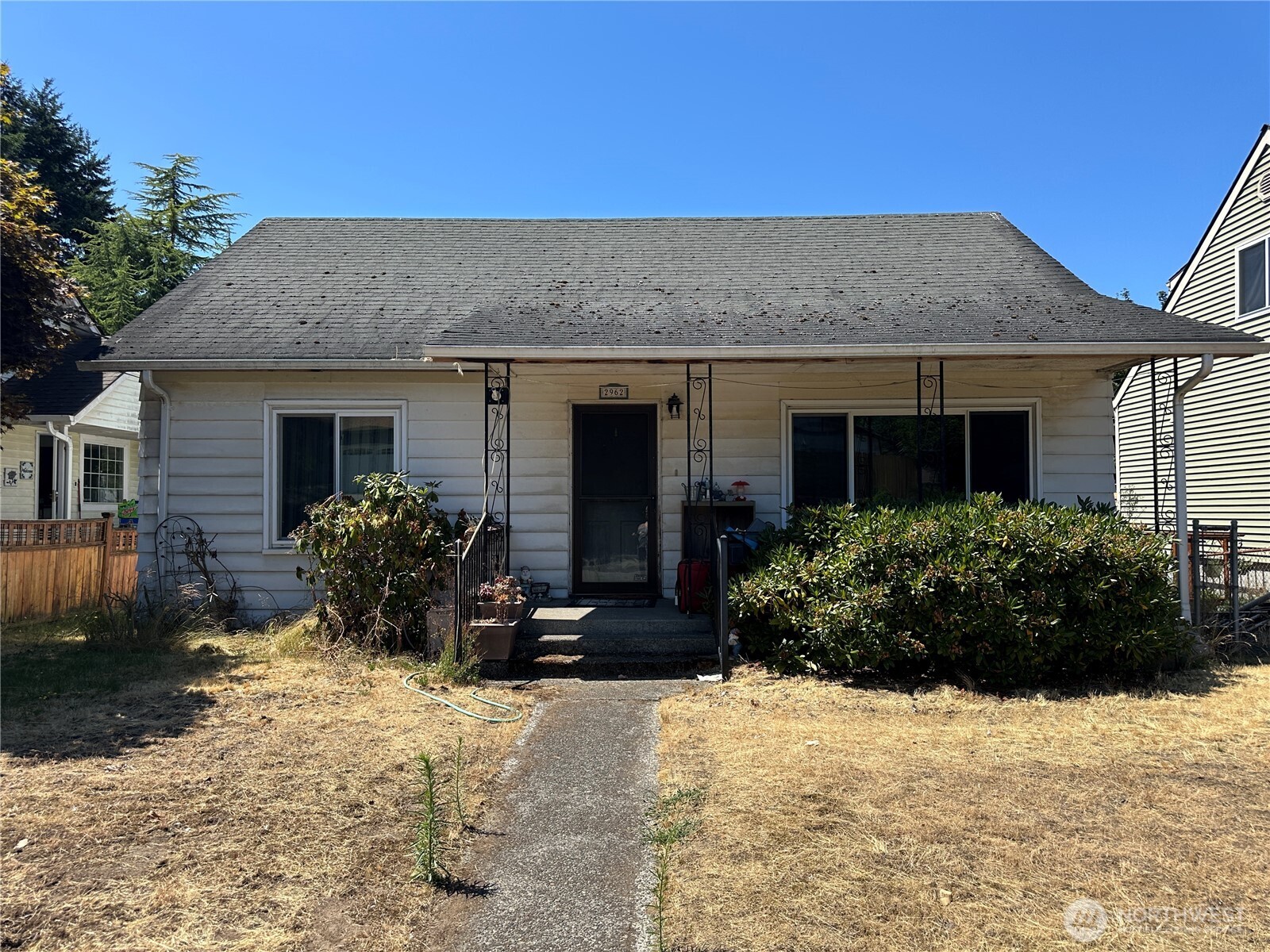 2962 39th Avenue Property Photo 1