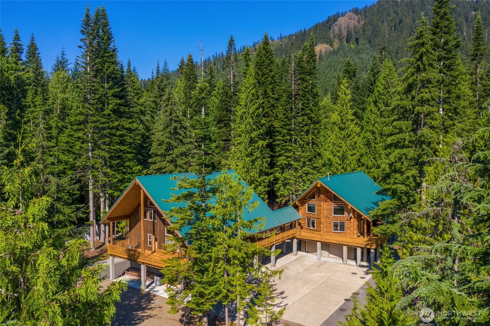 4422 Kachess Lake Road Property Photo 1