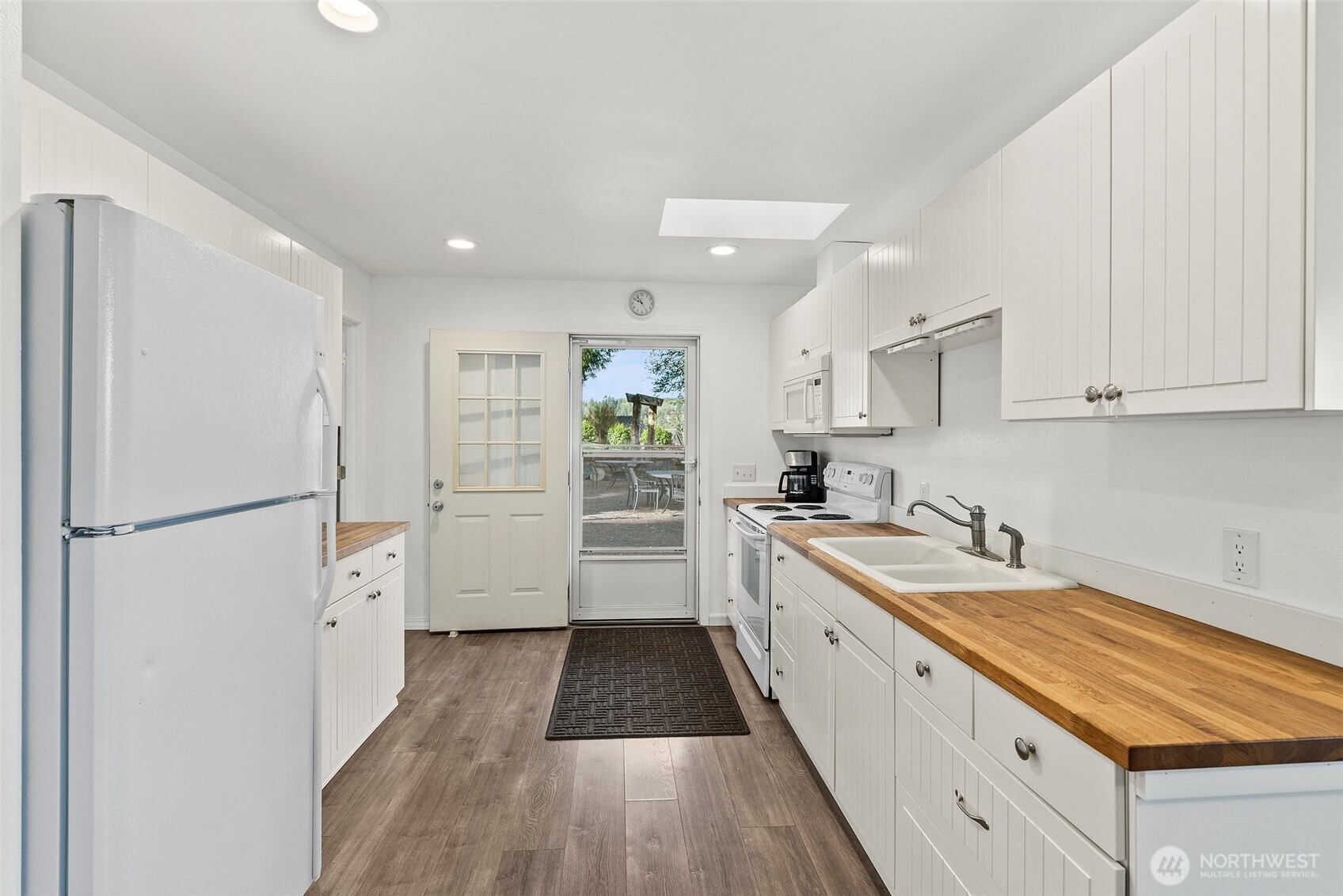 173 Beach Road Property Photo 20