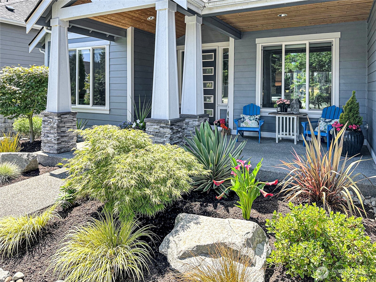 4411 Caddyshack Drive Property Photo 2