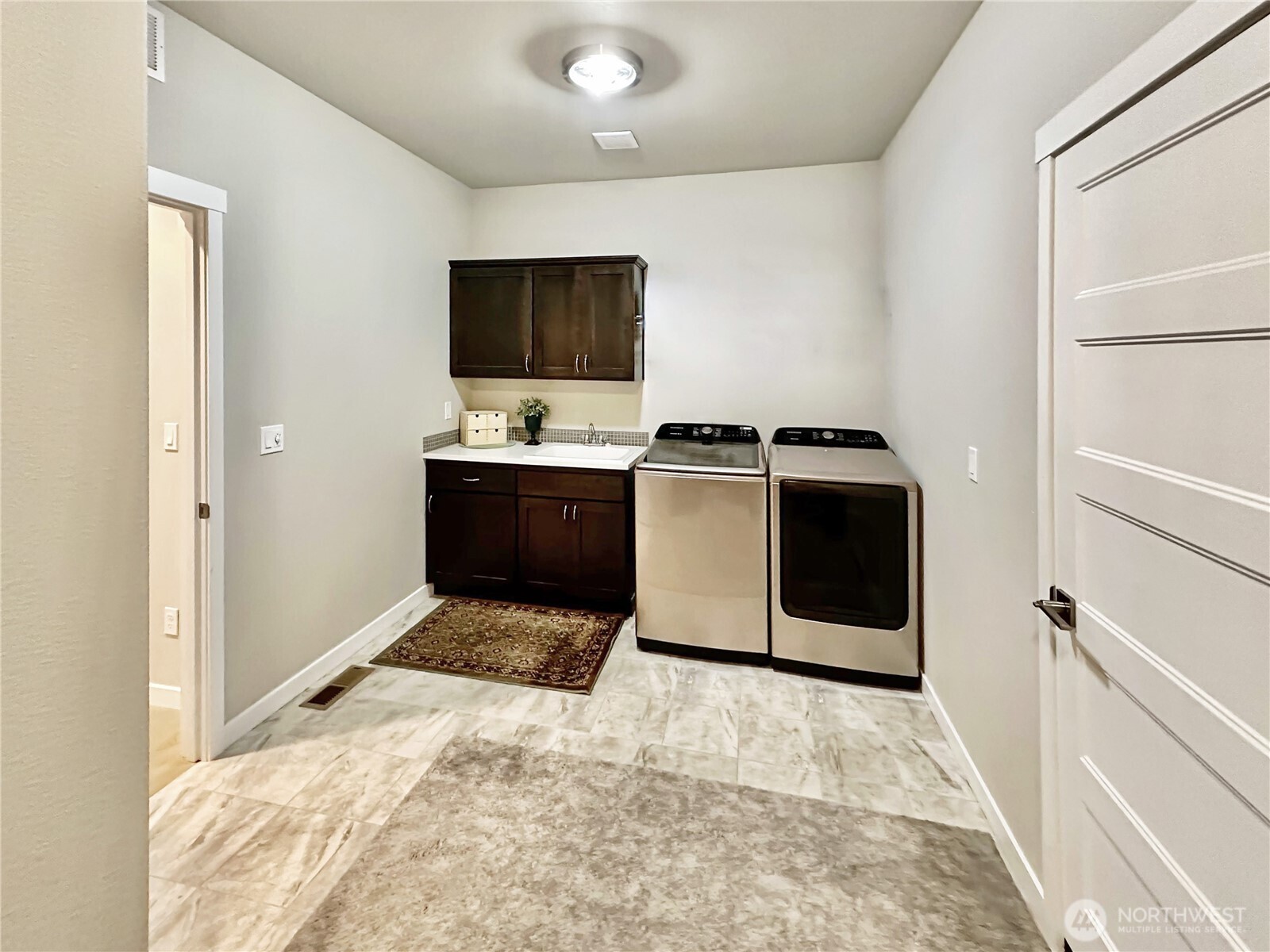 4411 Caddyshack Drive Property Photo 36