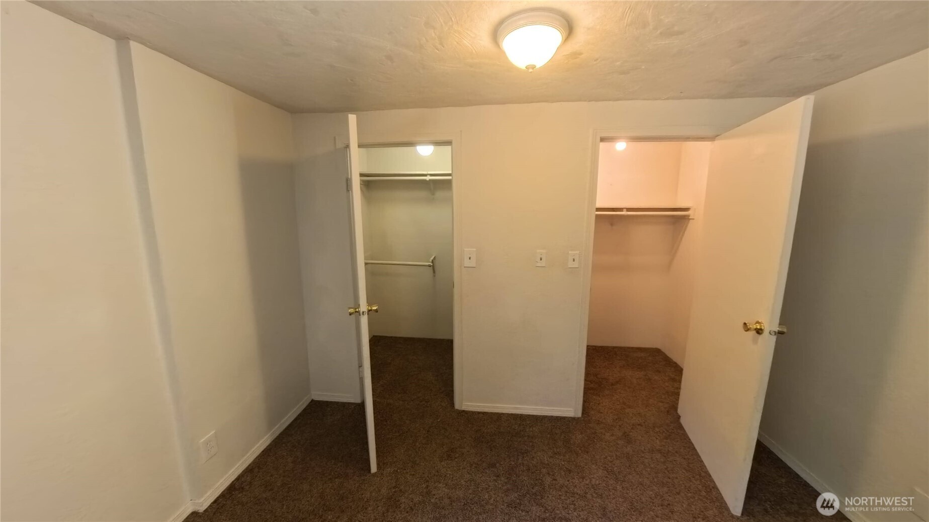 650 N Lake Cushman Road Property Photo 8