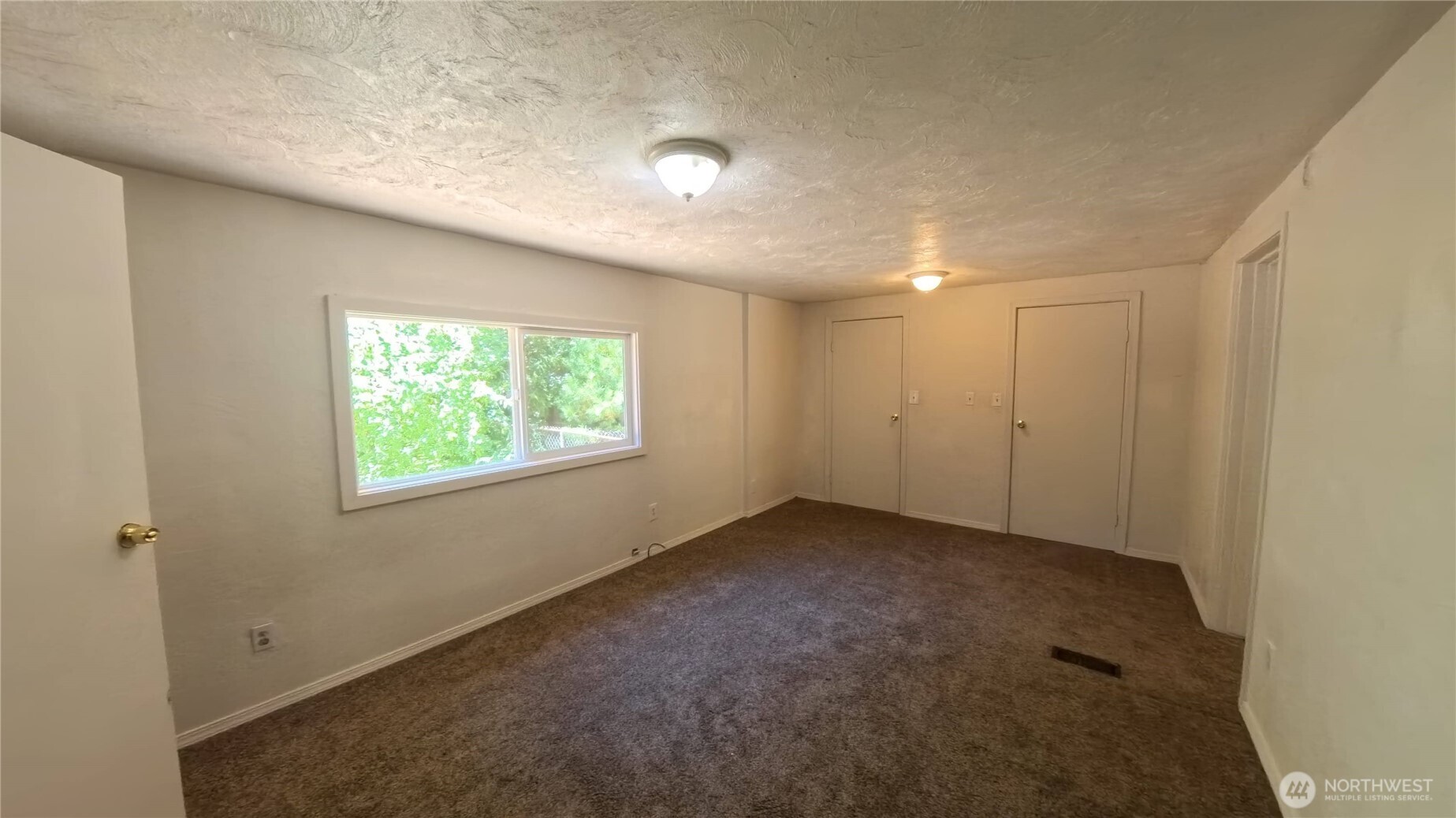 650 N Lake Cushman Road Property Photo 9