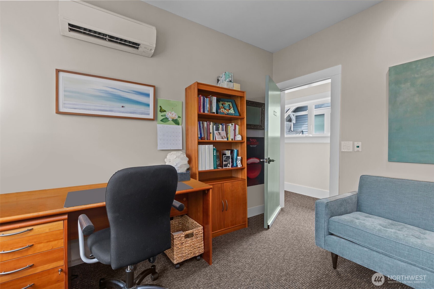 4510 Thackeray Property Photo 24