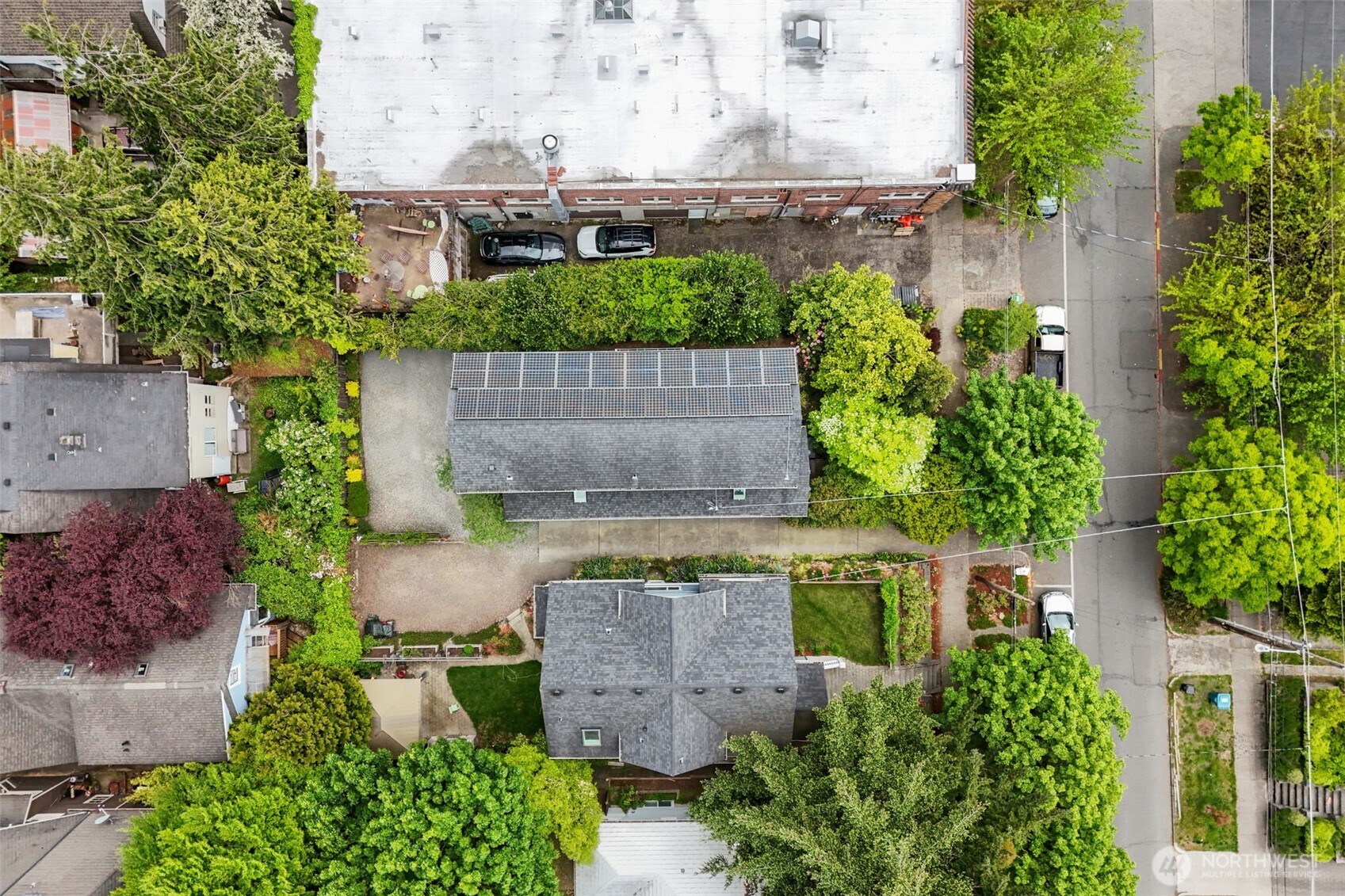 4510 Thackeray Property Photo 38