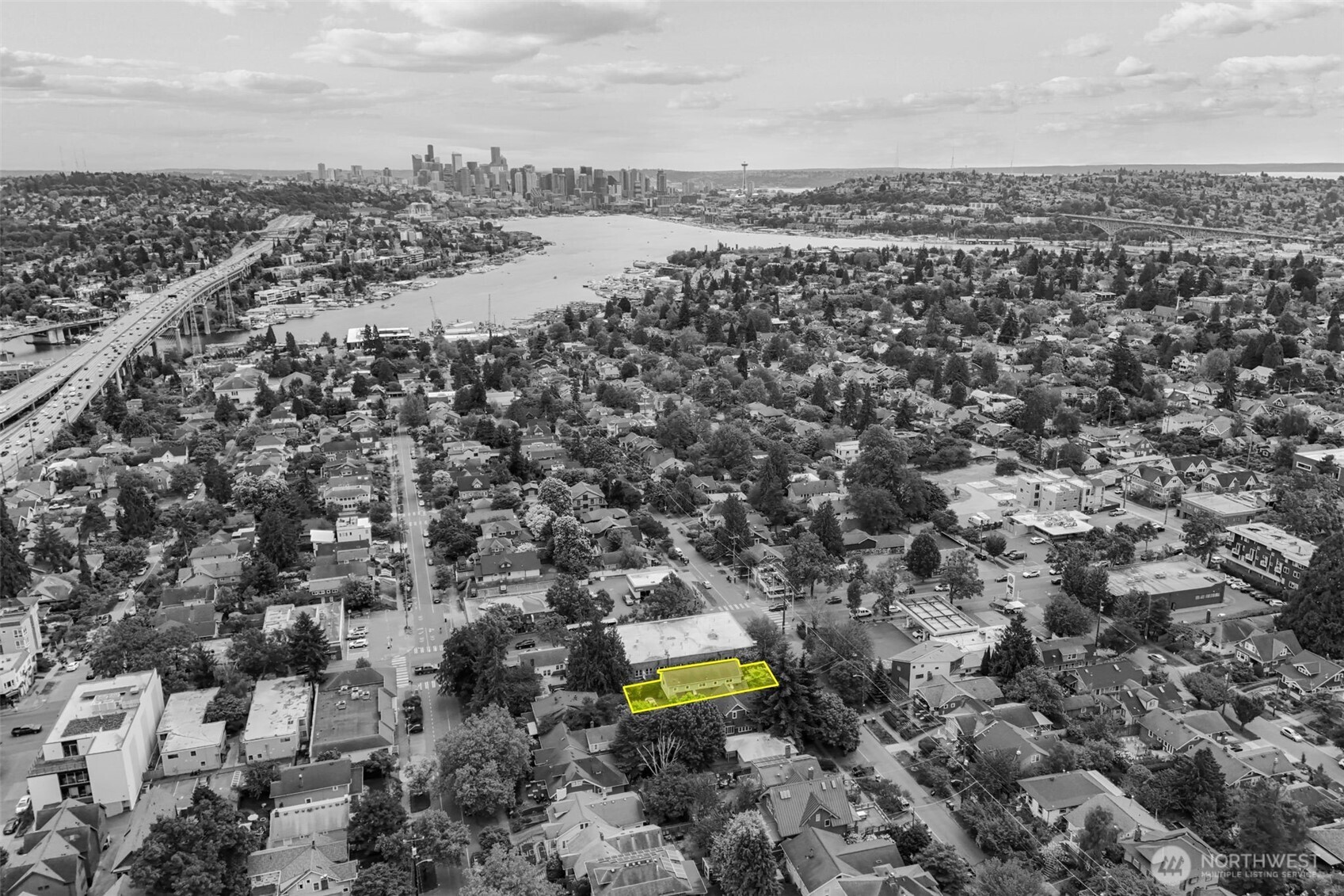 4510 Thackeray Property Photo 40
