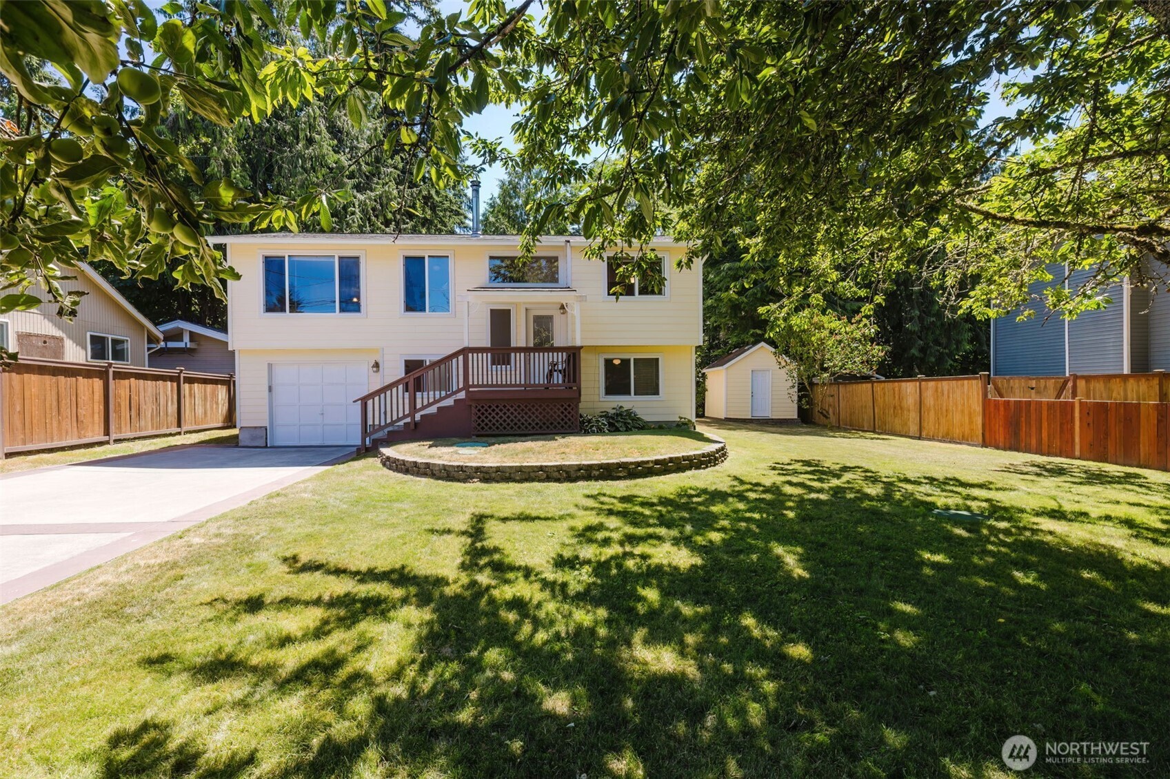 2025 Nw Mulholland Boulevard Property Photo 1