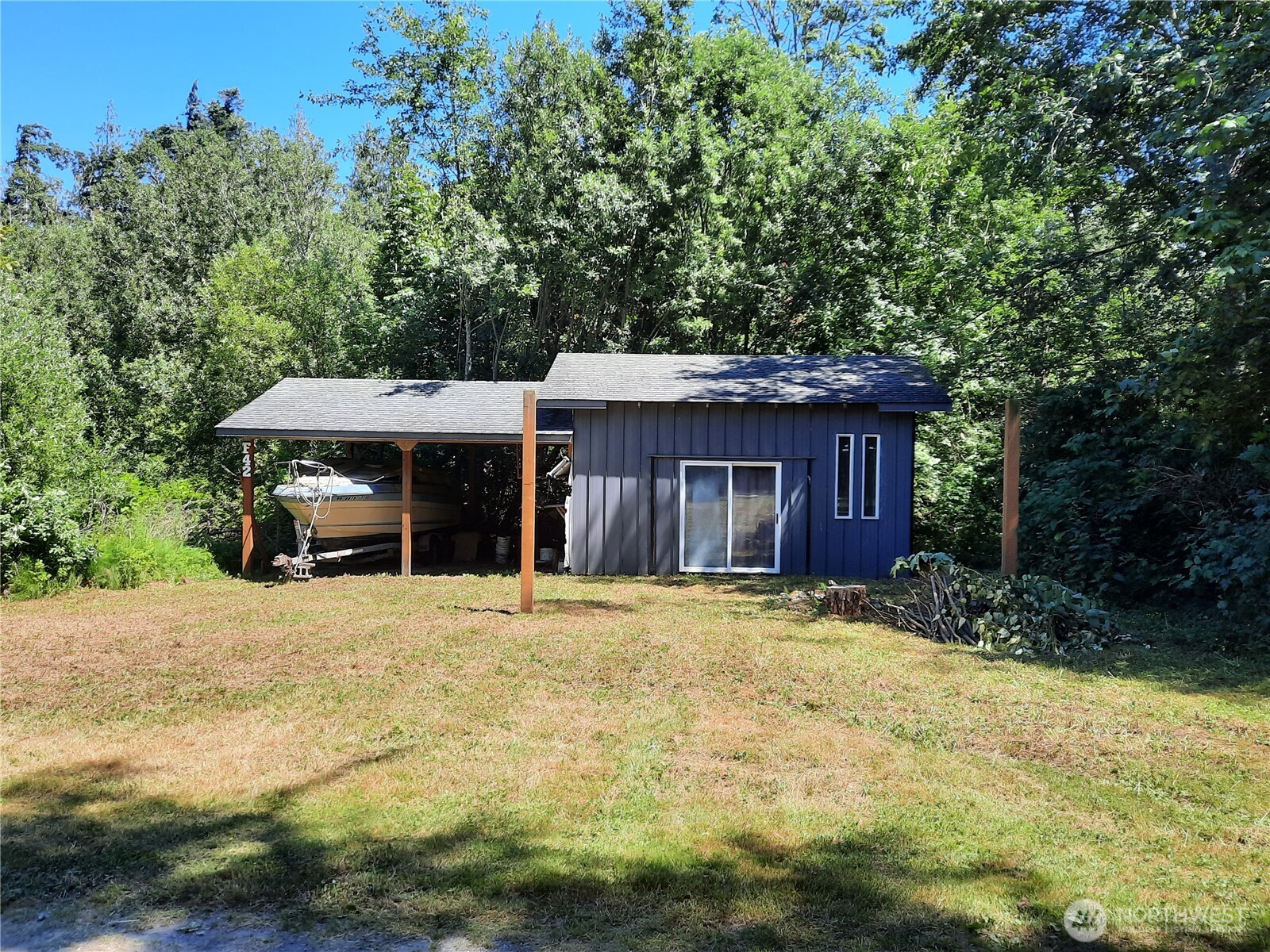 42 F Saratoga Dr Property Photo 1