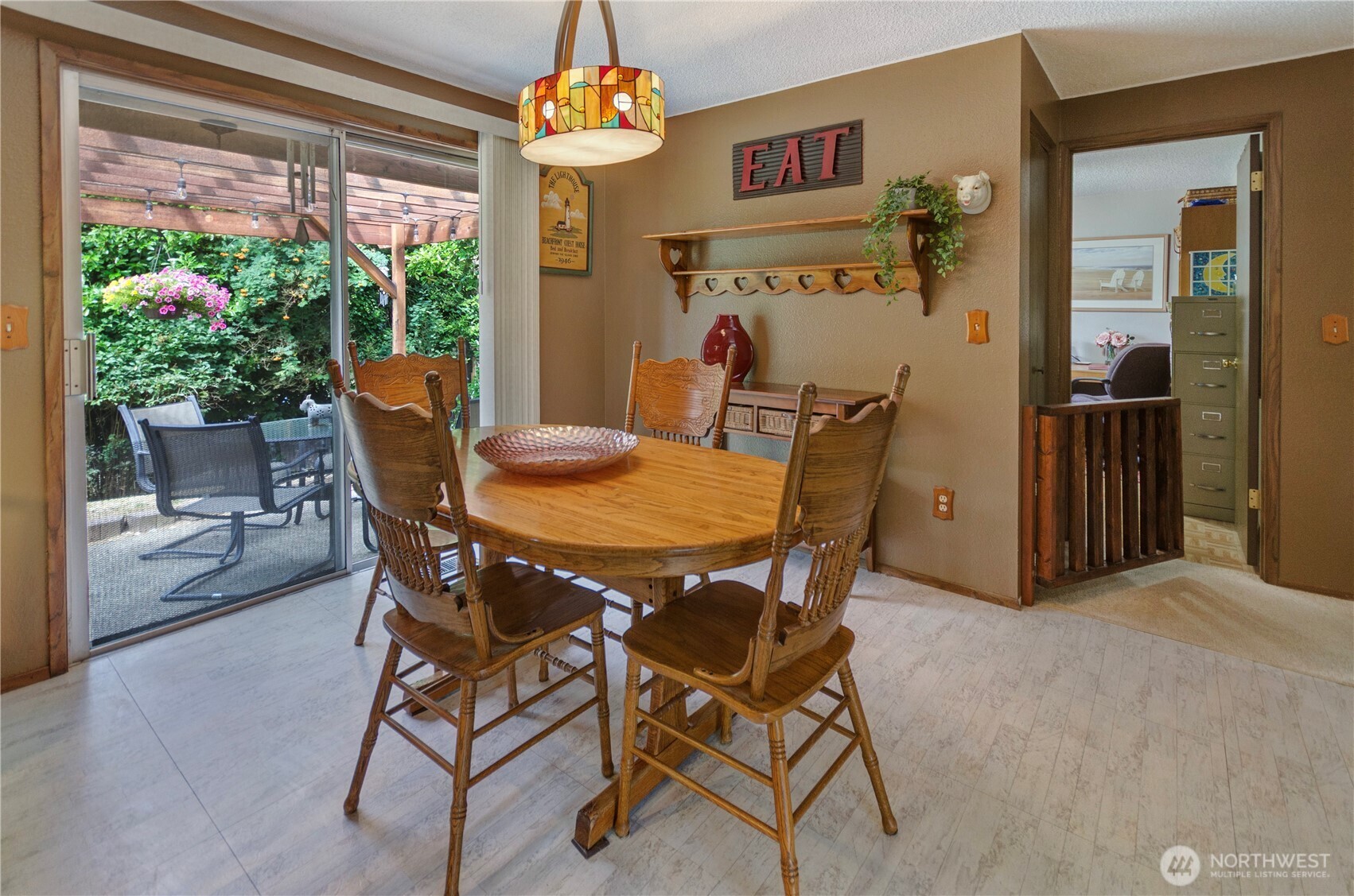 11630 211th Avenue Property Photo 6