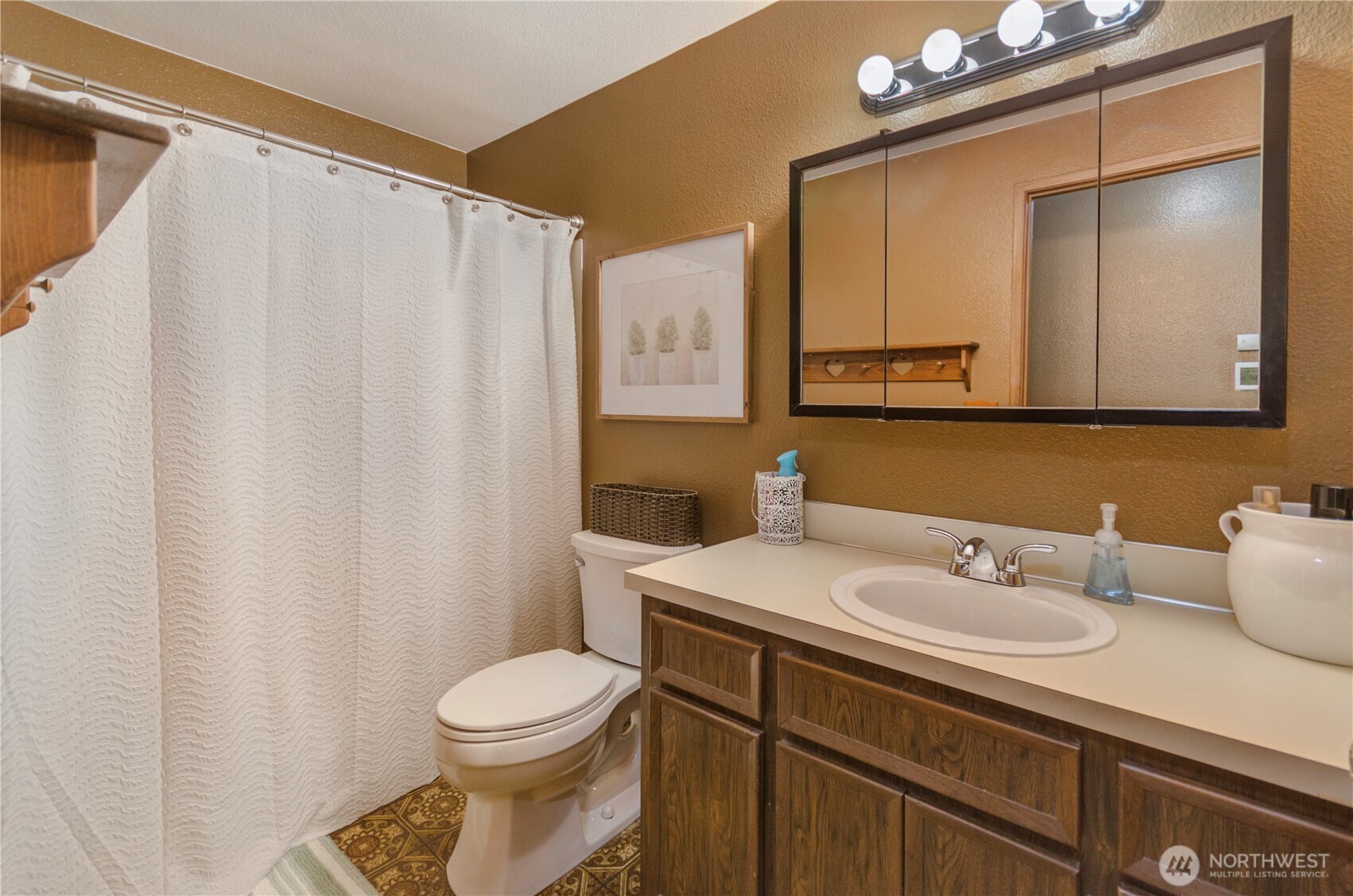 11630 211th Avenue Property Photo 11