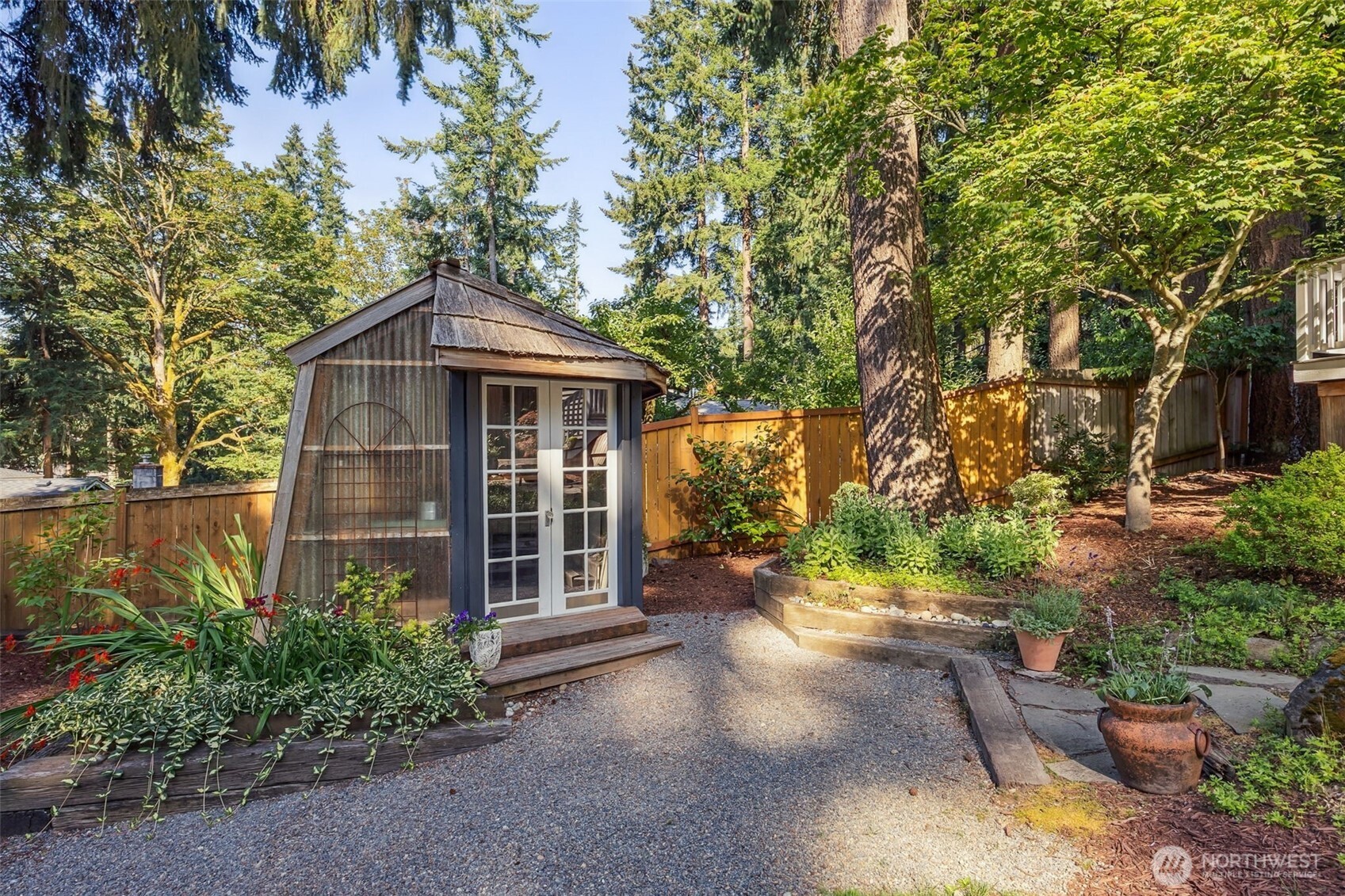 21232 Ne 12th Street Property Photo 4