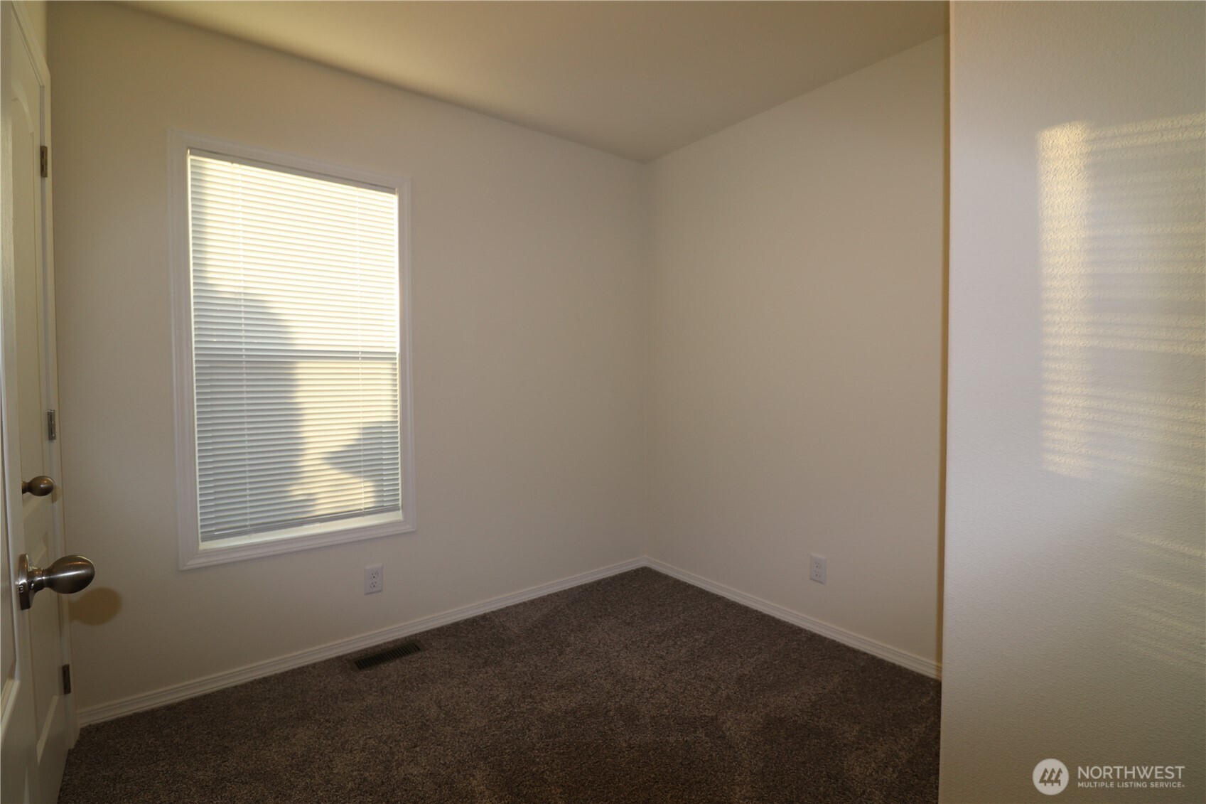 3255 S 181st Street 97 Property Photo 6
