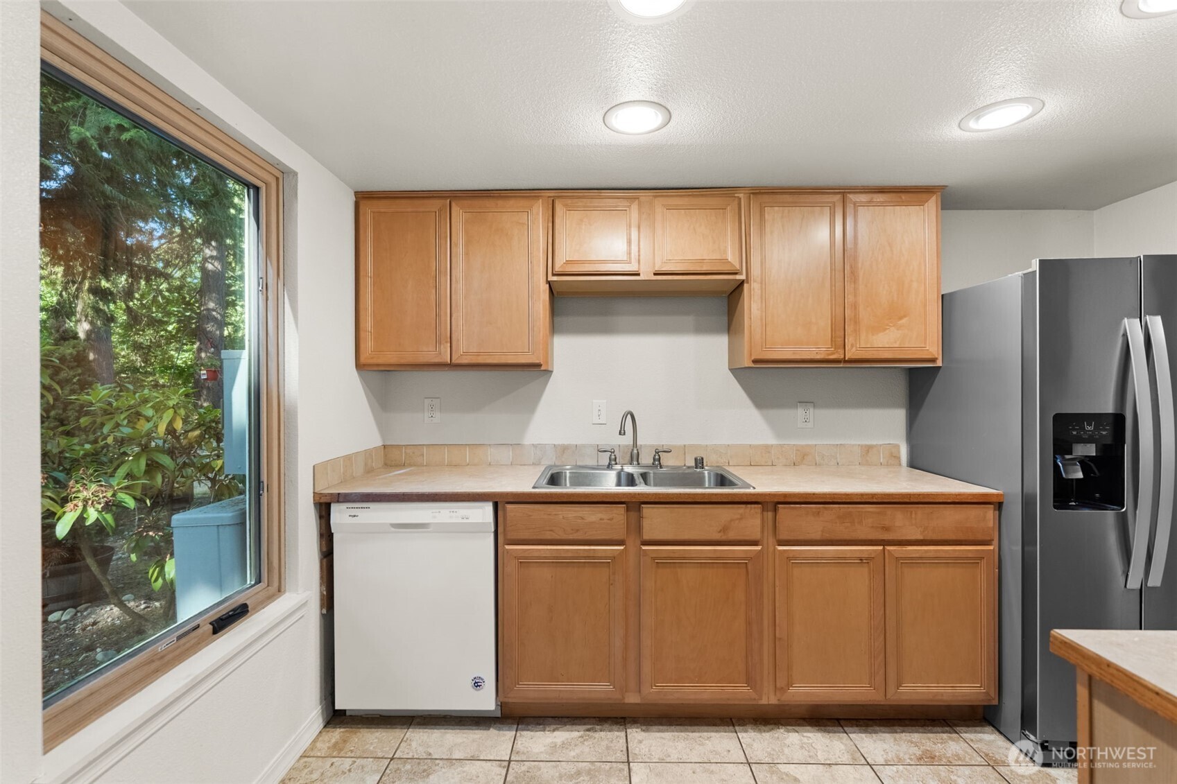 8401 Zircon Drive C38 Property Photo 9