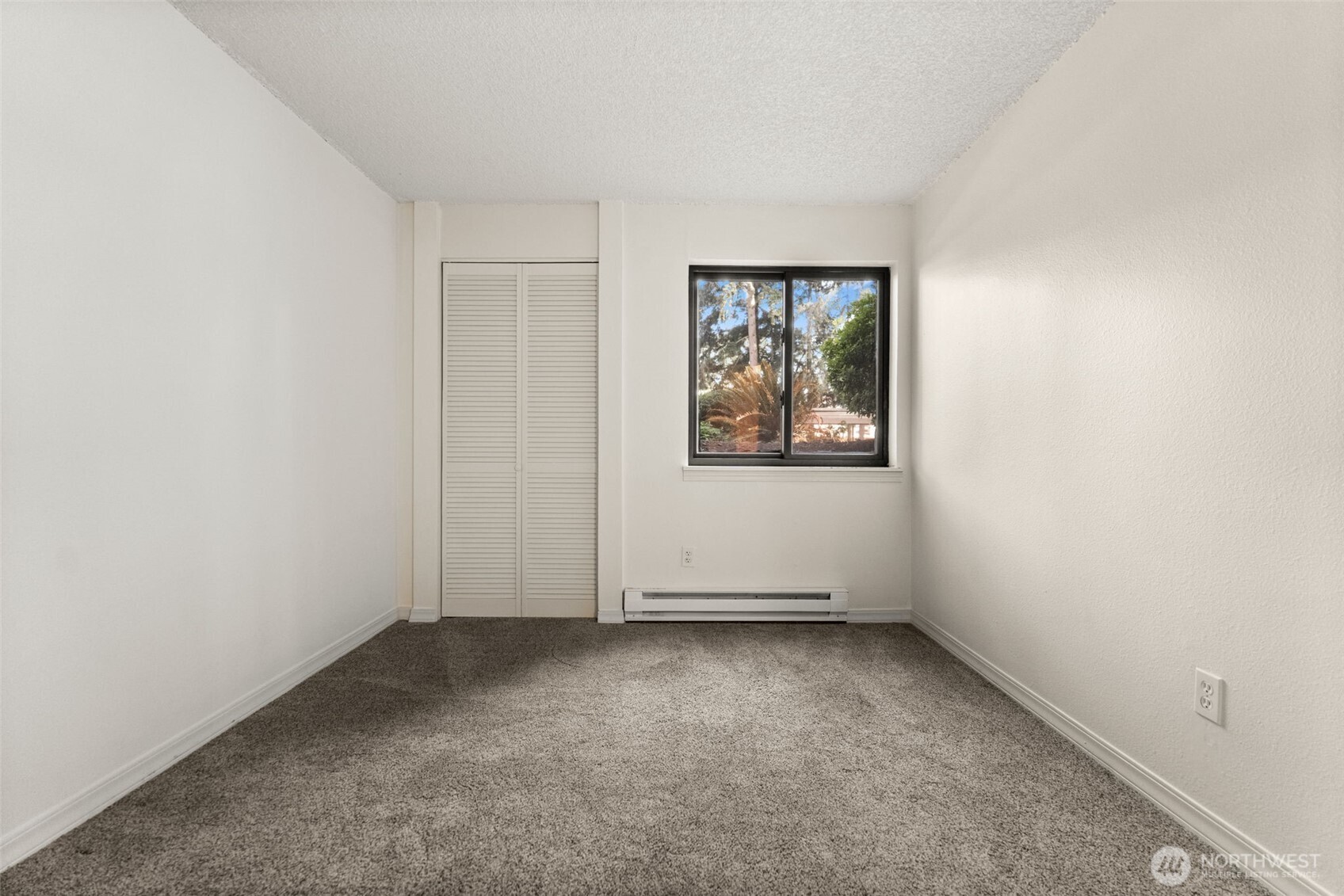 8401 Zircon Drive C38 Property Photo 20