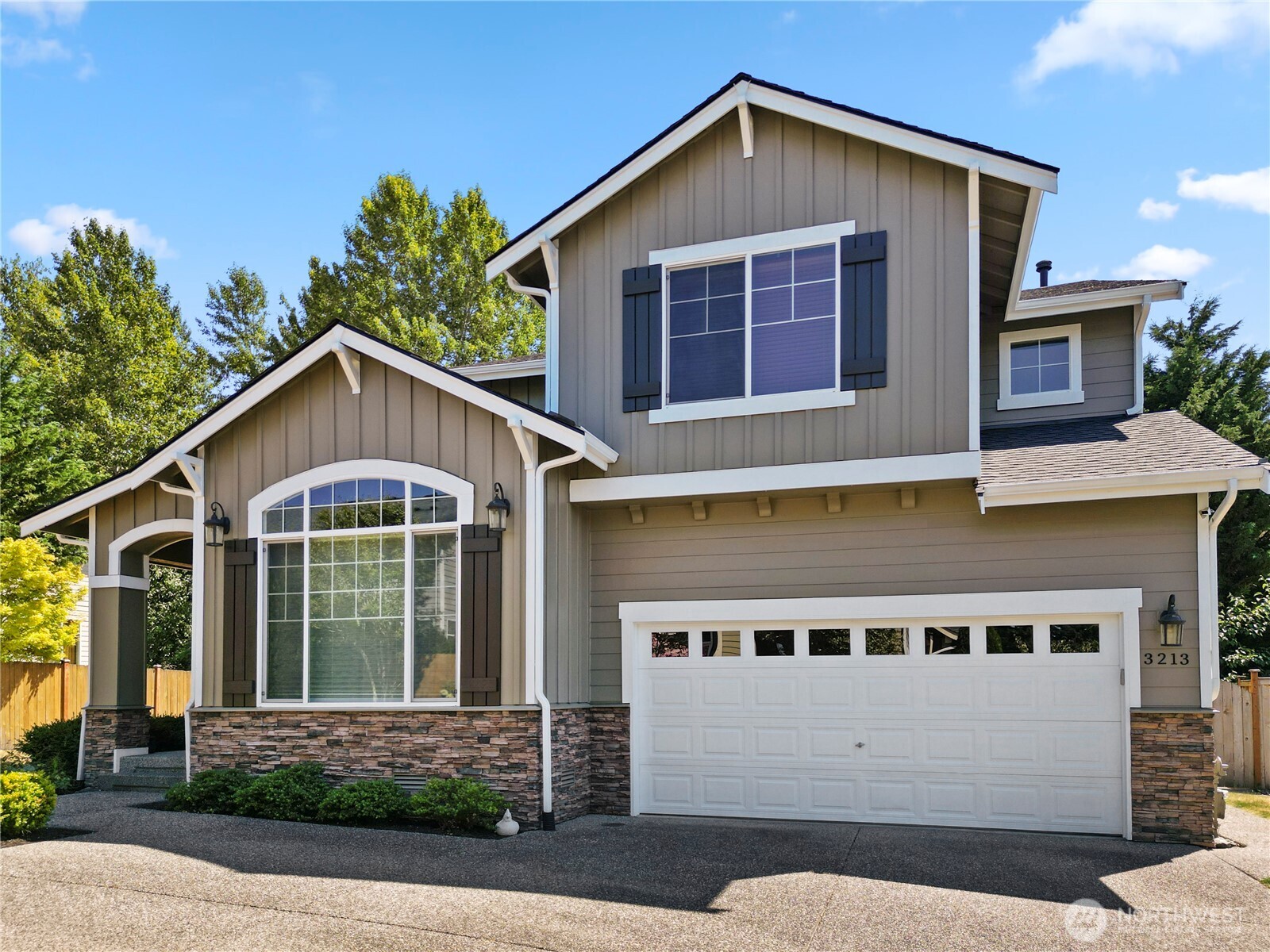3213 78th Avenue Property Photo 1