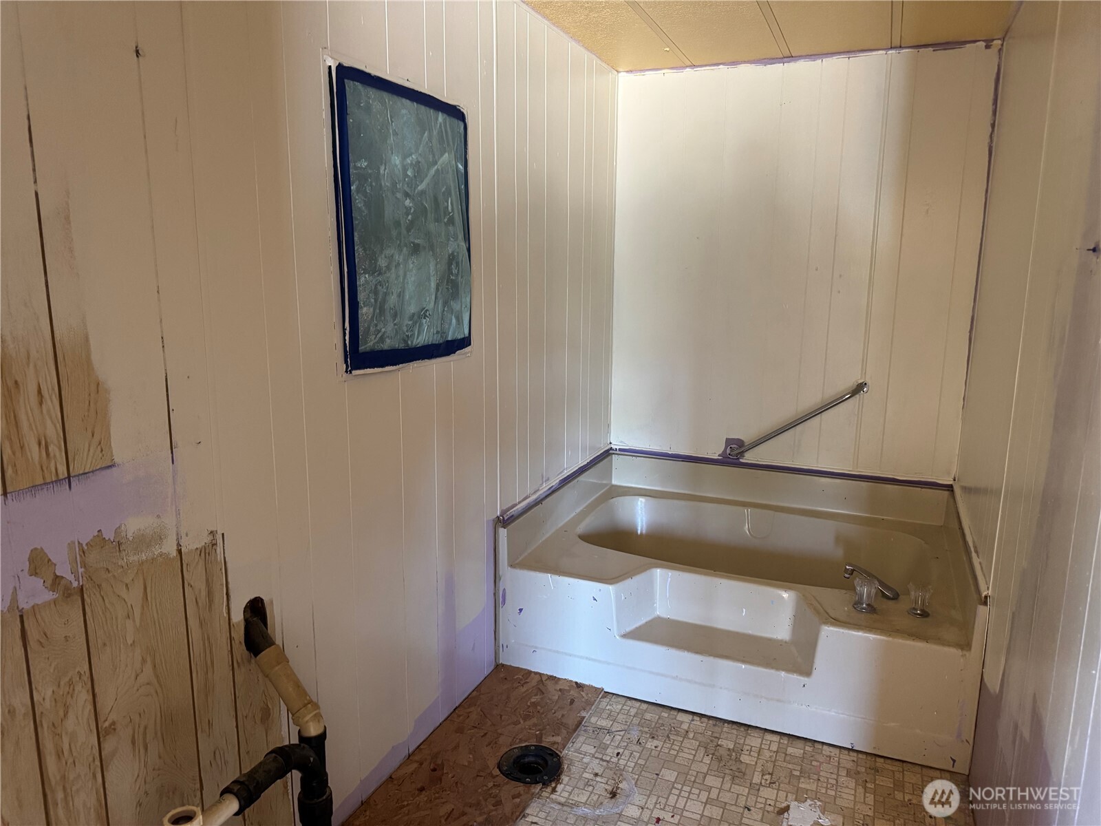 125 3rd Street Property Photo 6