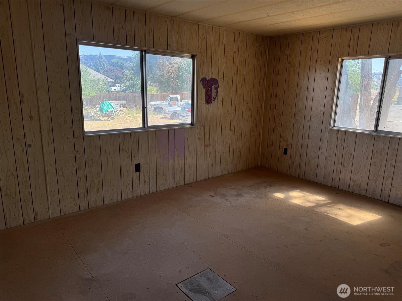 125 3rd Street Property Photo 16