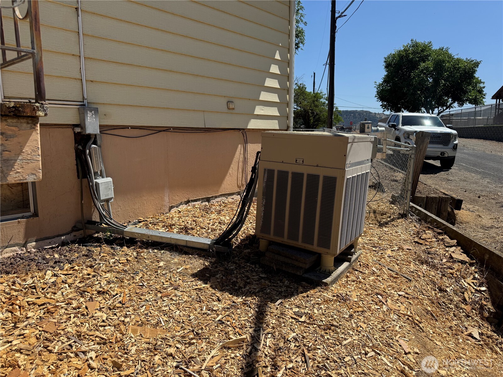 125 3rd Street Property Photo 20