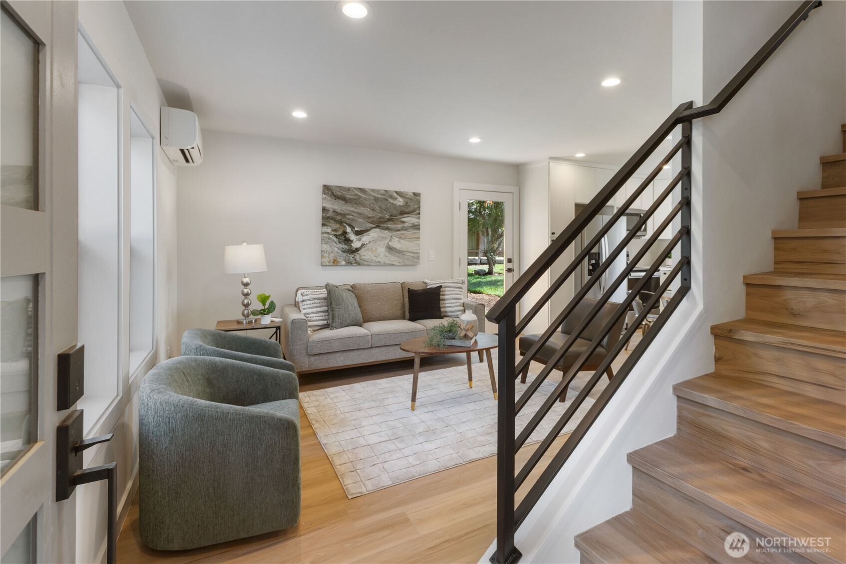 9620 Lindsay Place Property Photo 4