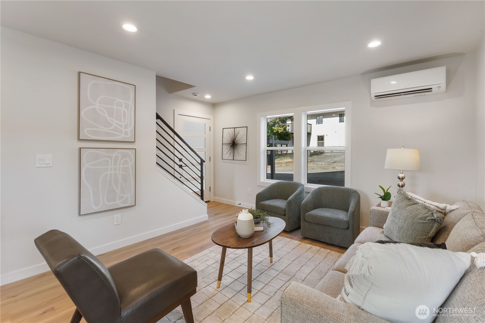 9620 Lindsay Place Property Photo 6