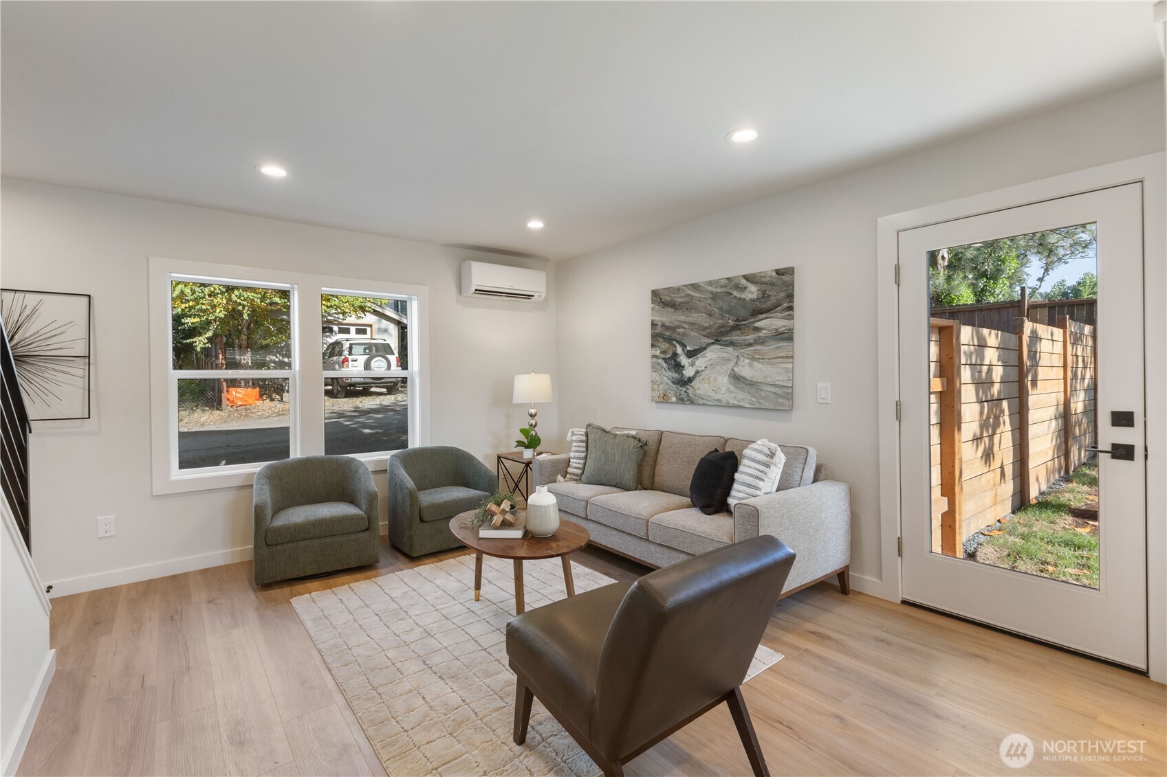 9620 Lindsay Place Property Photo 7