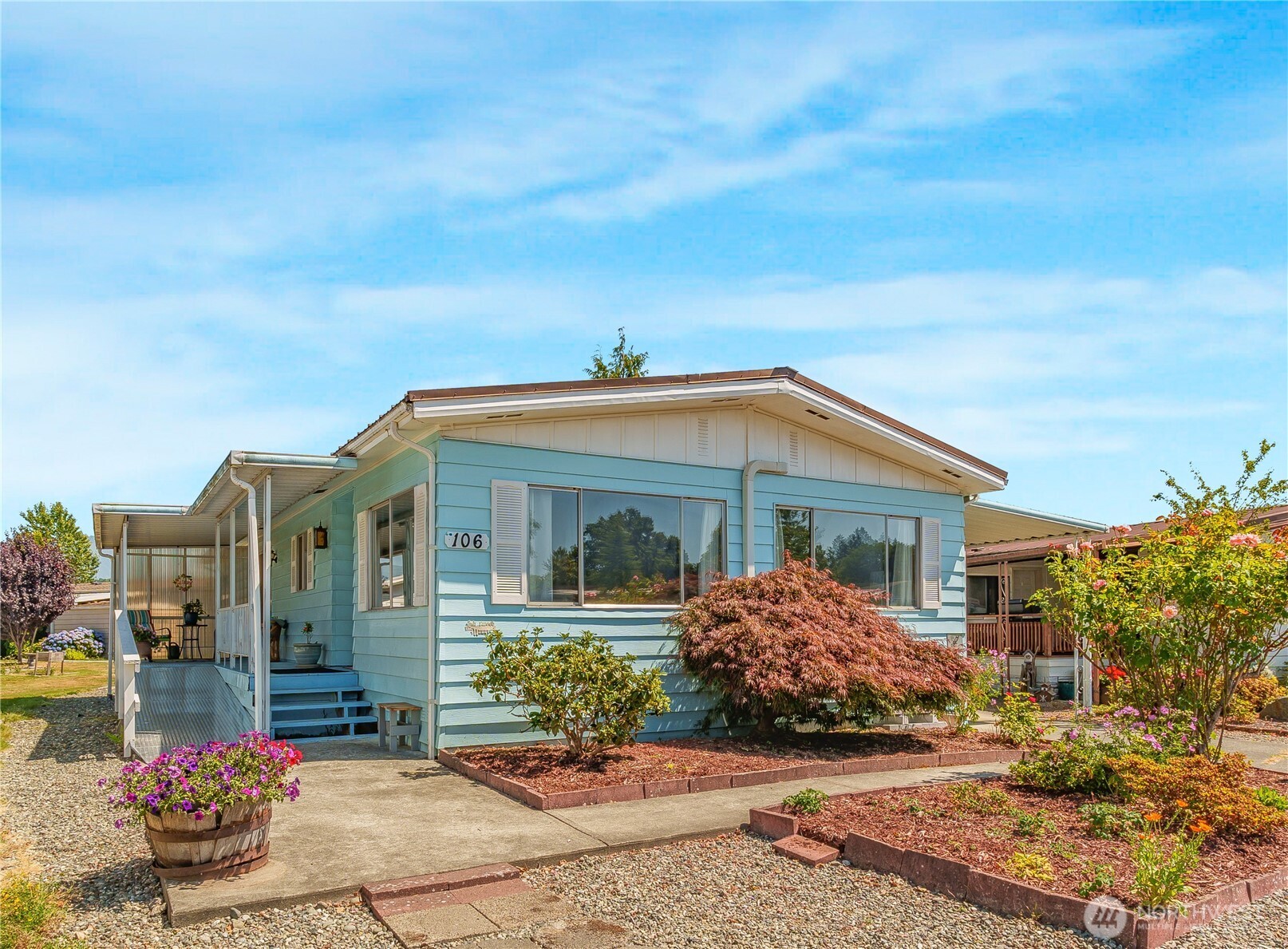 2725 E Fir Street 106 Property Photo 1