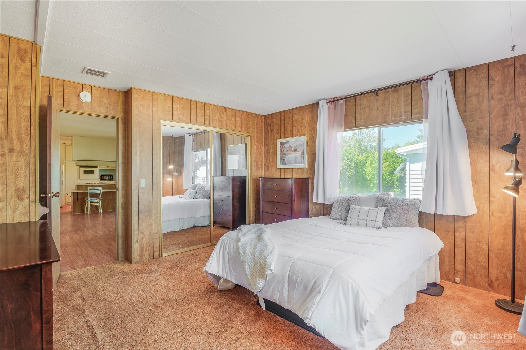 2725 E Fir Street 106 Property Photo 15