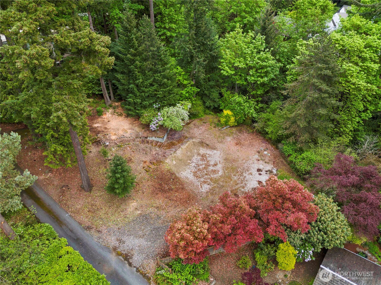 4150 Boulevard Place Property Photo 11