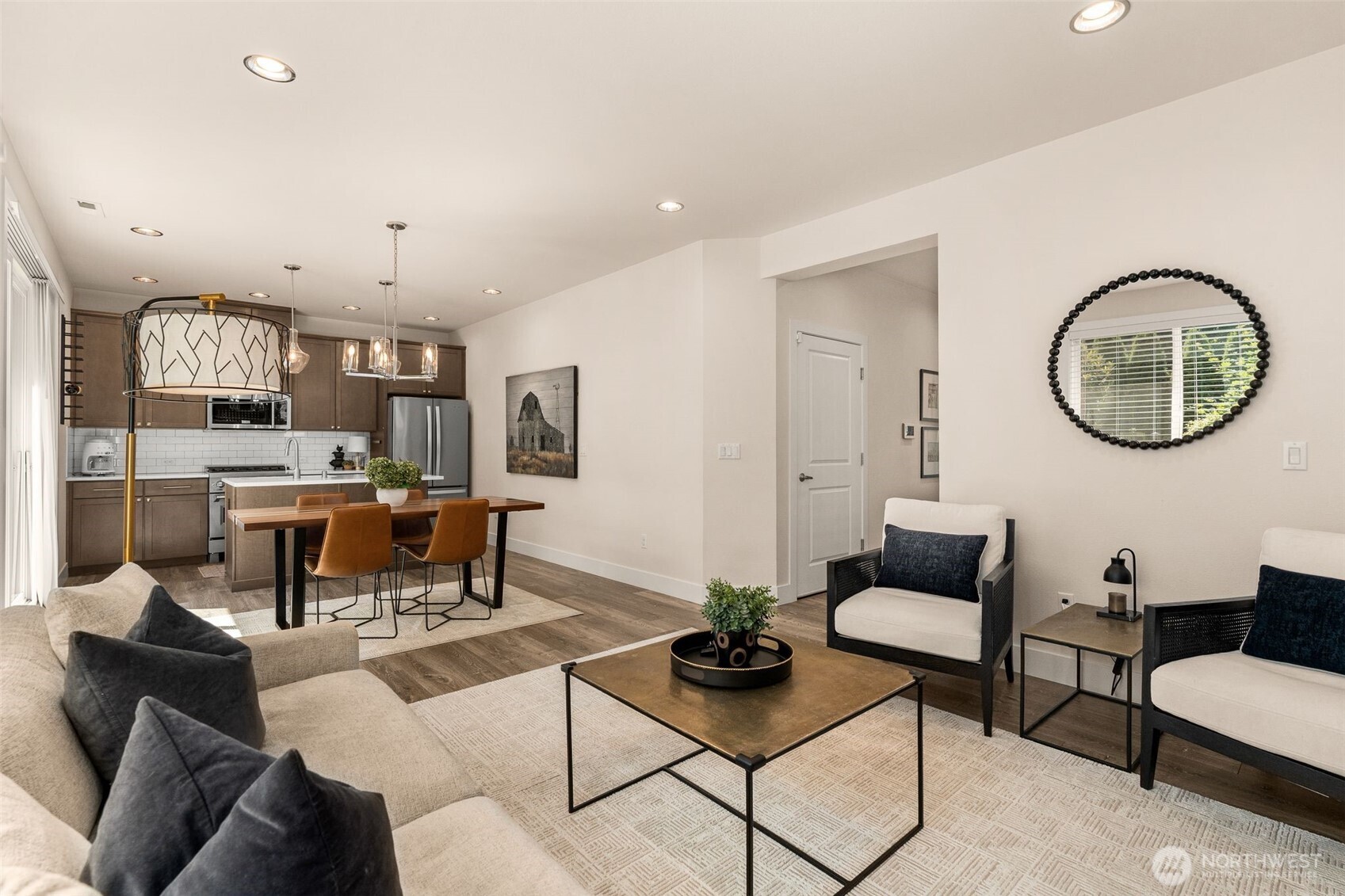 842 Chelan Place Property Photo 6