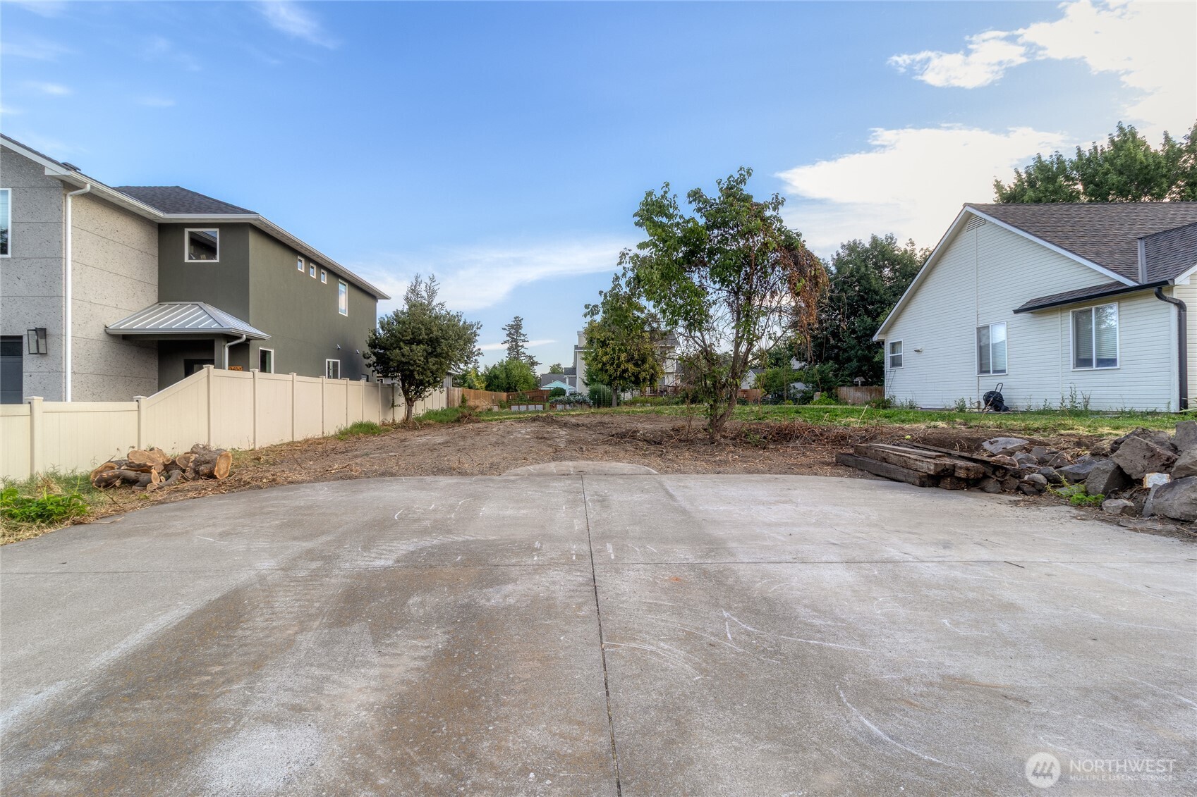 316 Sw 12th Street Property Photo 1