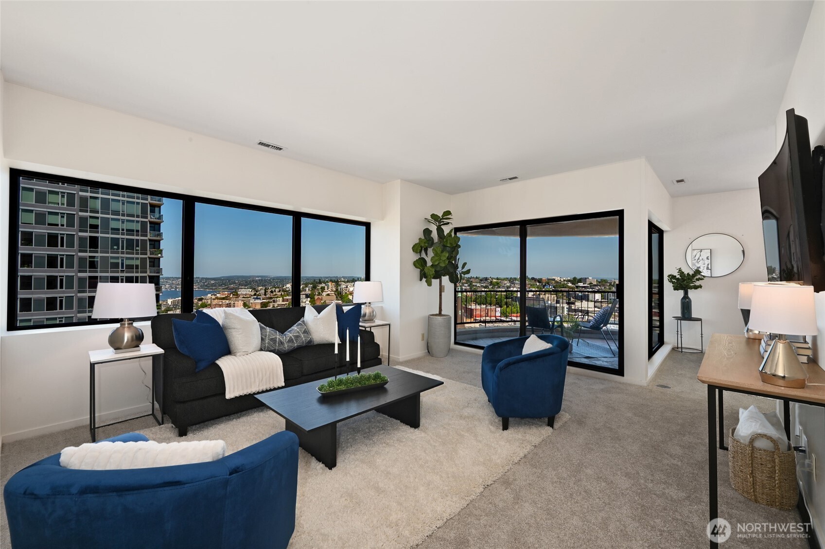 1301 Spring Street 17a Property Photo 1