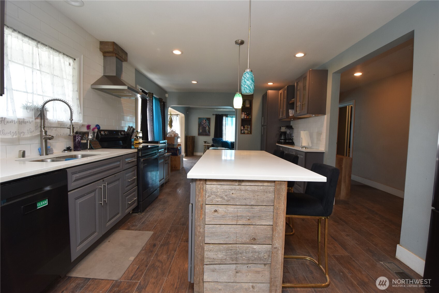 8519 Golden Given Drive Property Photo 12