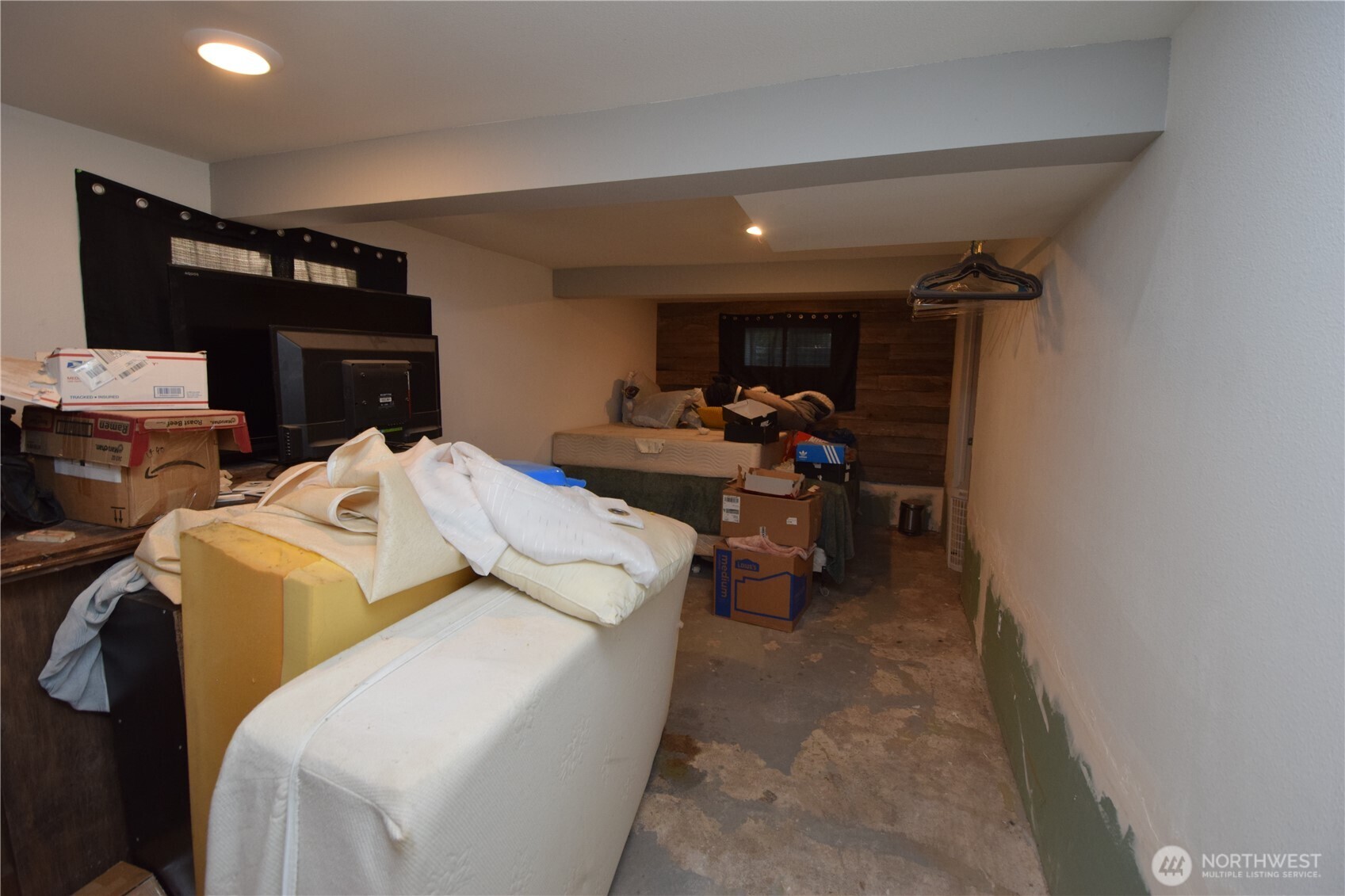 8519 Golden Given Drive Property Photo 28