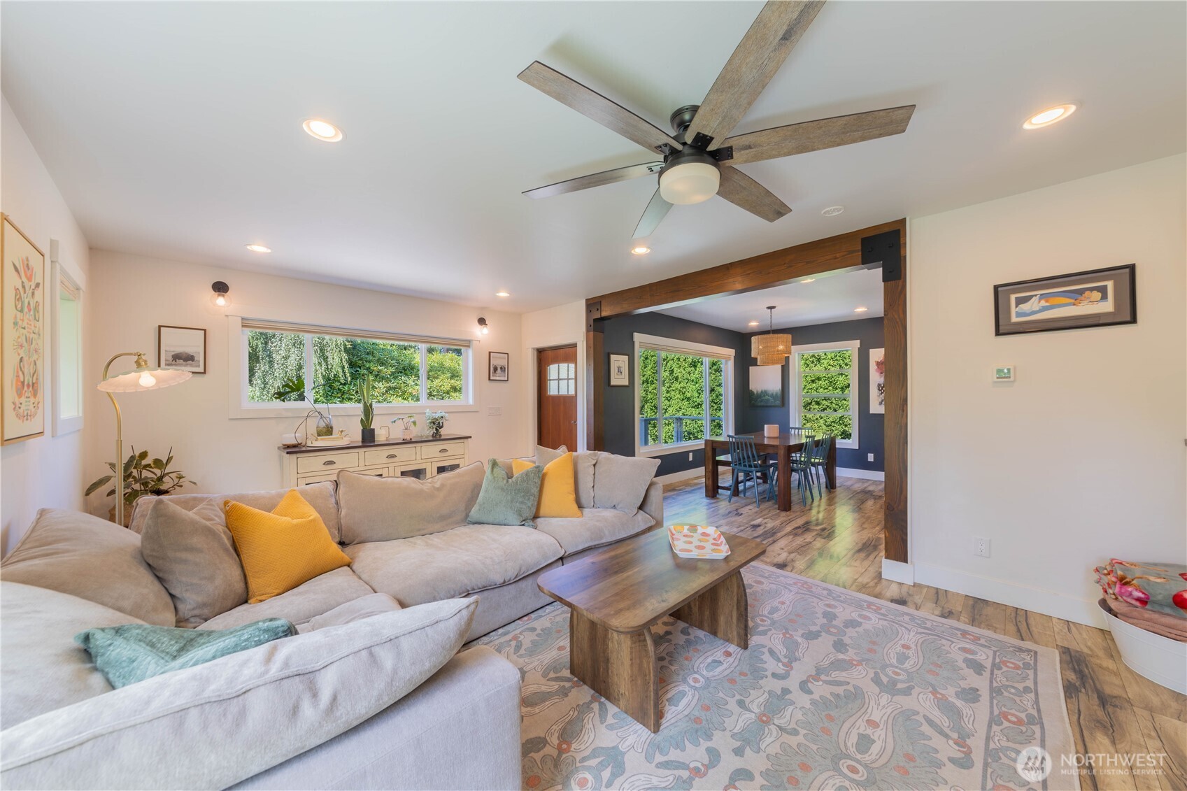 5502 Northwest Drive Property Photo 6