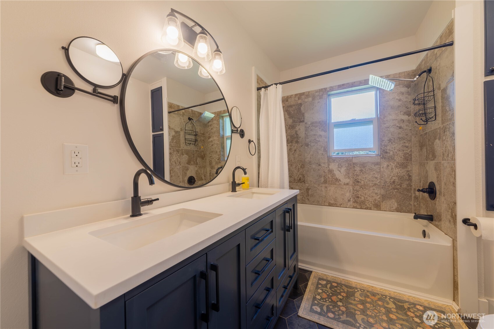 5502 Northwest Drive Property Photo 18