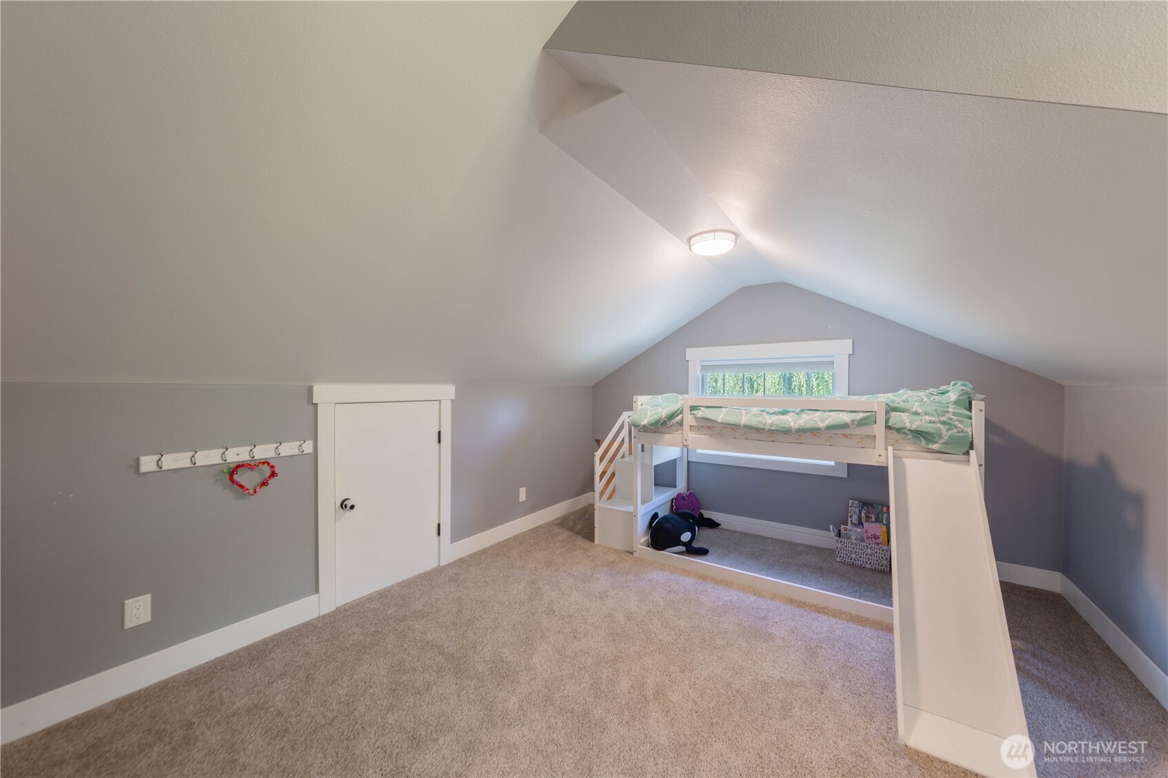 5502 Northwest Drive Property Photo 19