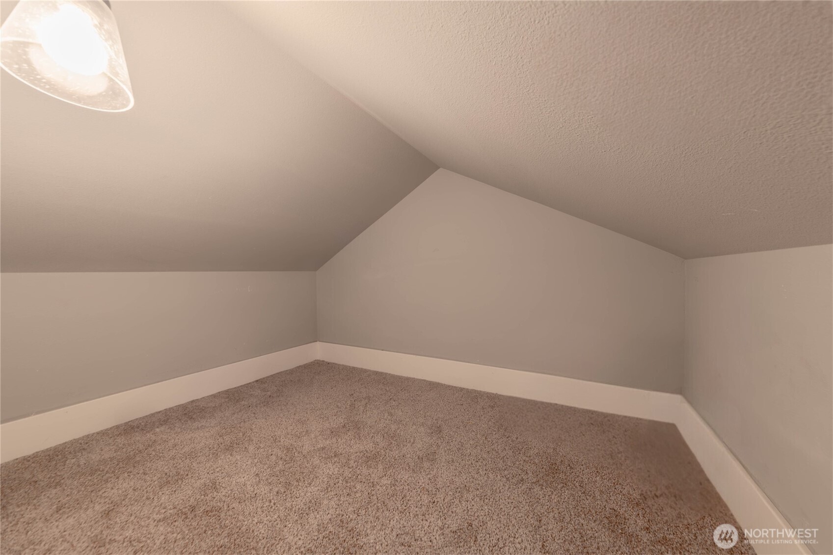 5502 Northwest Drive Property Photo 21