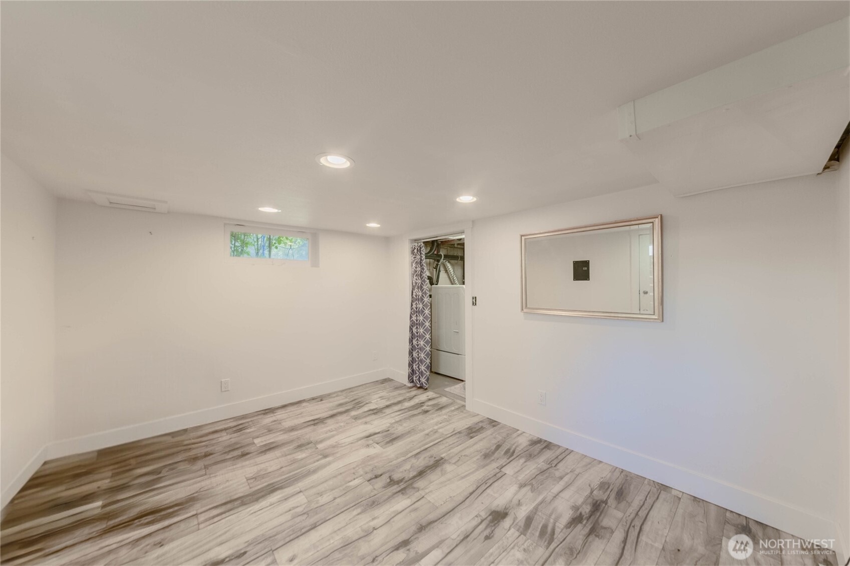 5502 Northwest Drive Property Photo 25